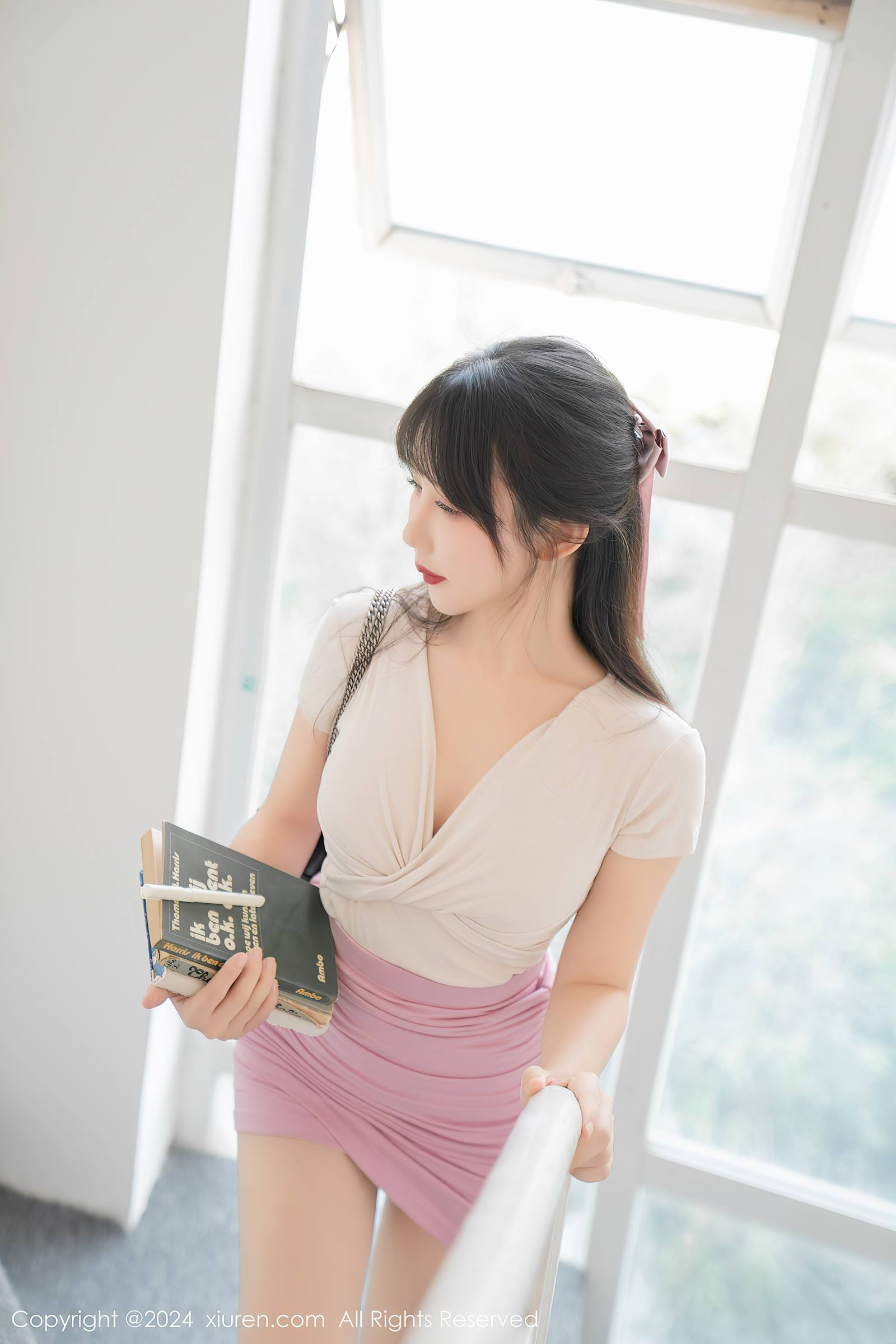 图片[37]-[Xiuren秀人网]2024.02.20 NO.8112 波巧酱[37+1P] – 速更版-美库