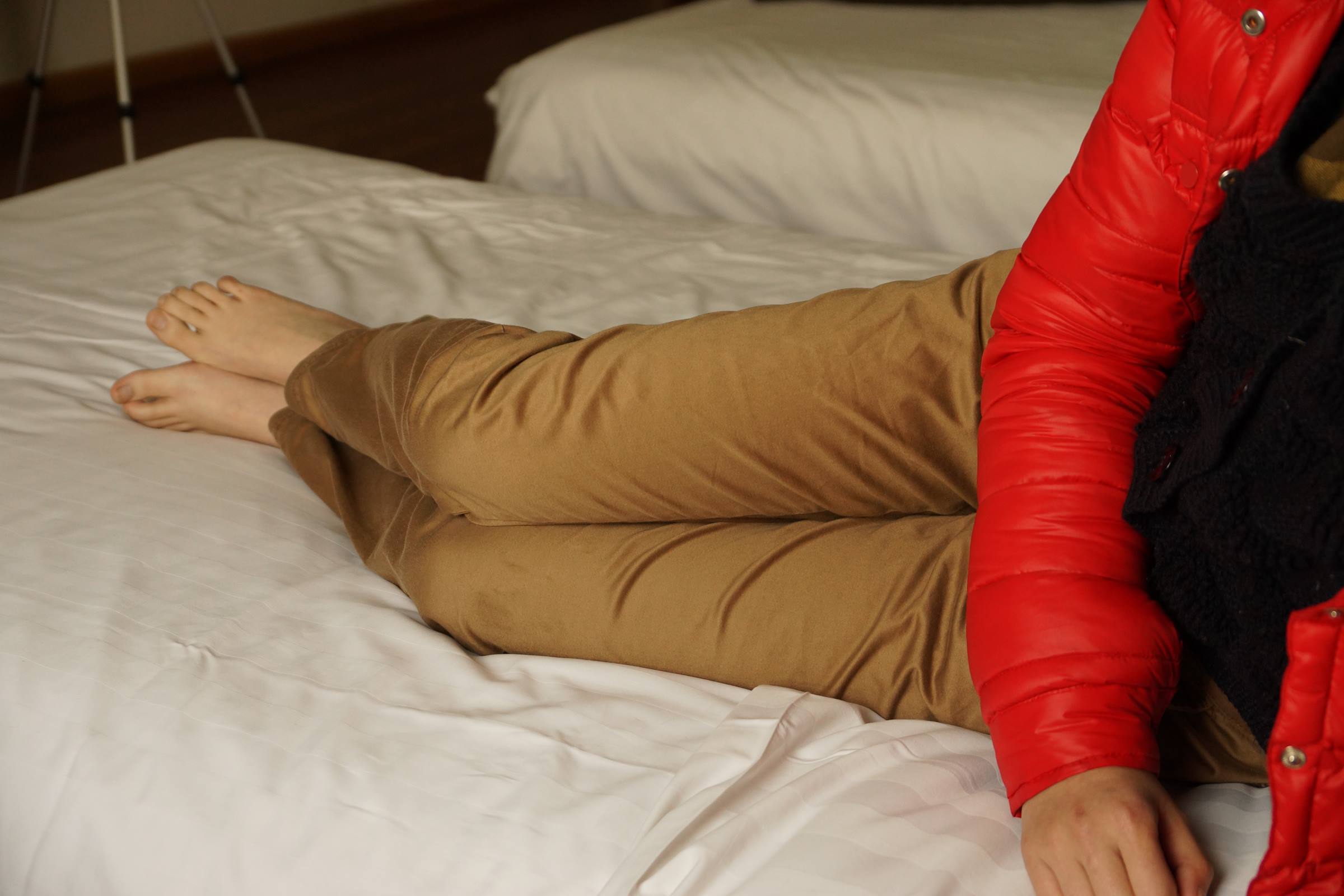 图片[34]-自由摄影 No.068 干净白嫩的足模小米 [51P] – 速更版-美库