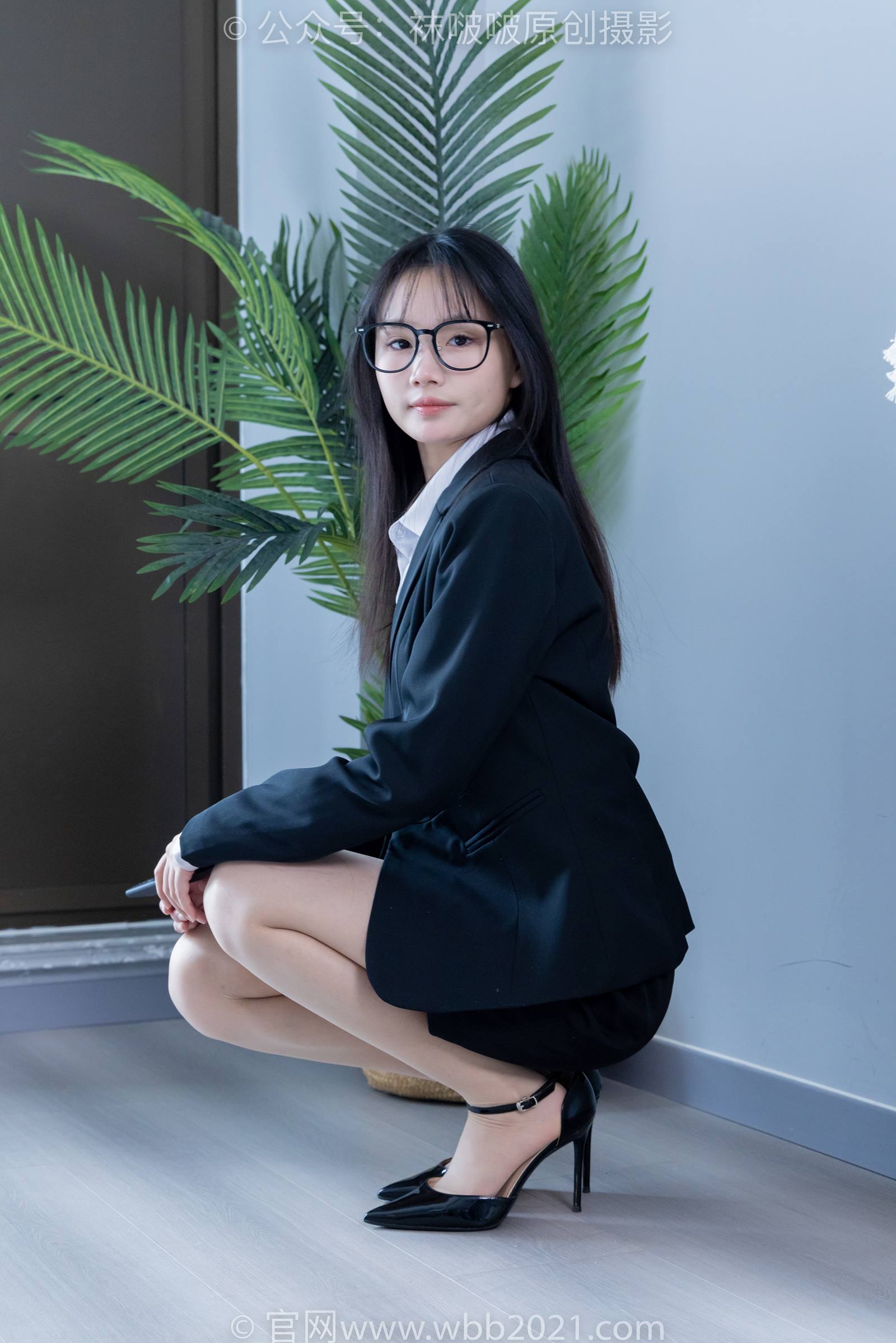 图片[107]-[BoBoSocks袜啵啵]NO.338 甜甜圈-高跟鞋、肉丝、ol风[135P] – 速更版-美库