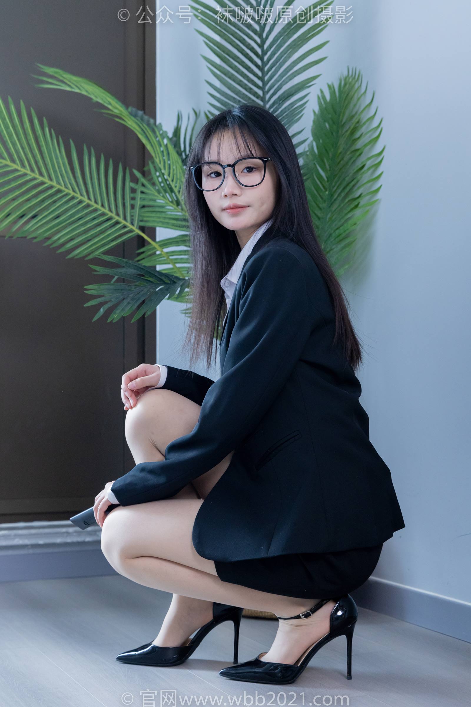 图片[109]-[BoBoSocks袜啵啵]NO.338 甜甜圈-高跟鞋、肉丝、ol风[135P] – 速更版-美库