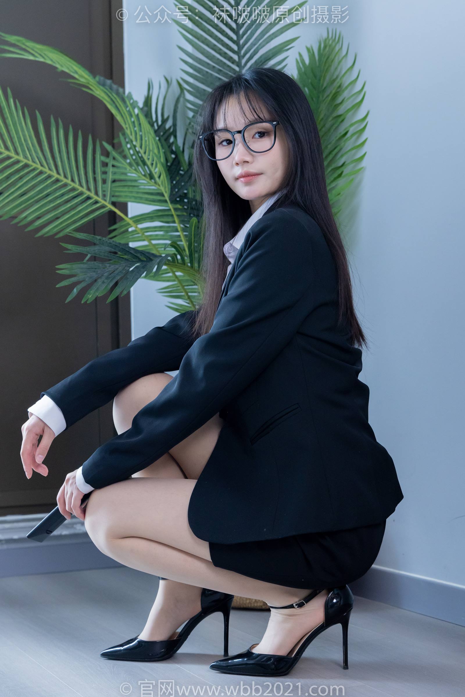 图片[111]-[BoBoSocks袜啵啵]NO.338 甜甜圈-高跟鞋、肉丝、ol风[135P] – 速更版-美库