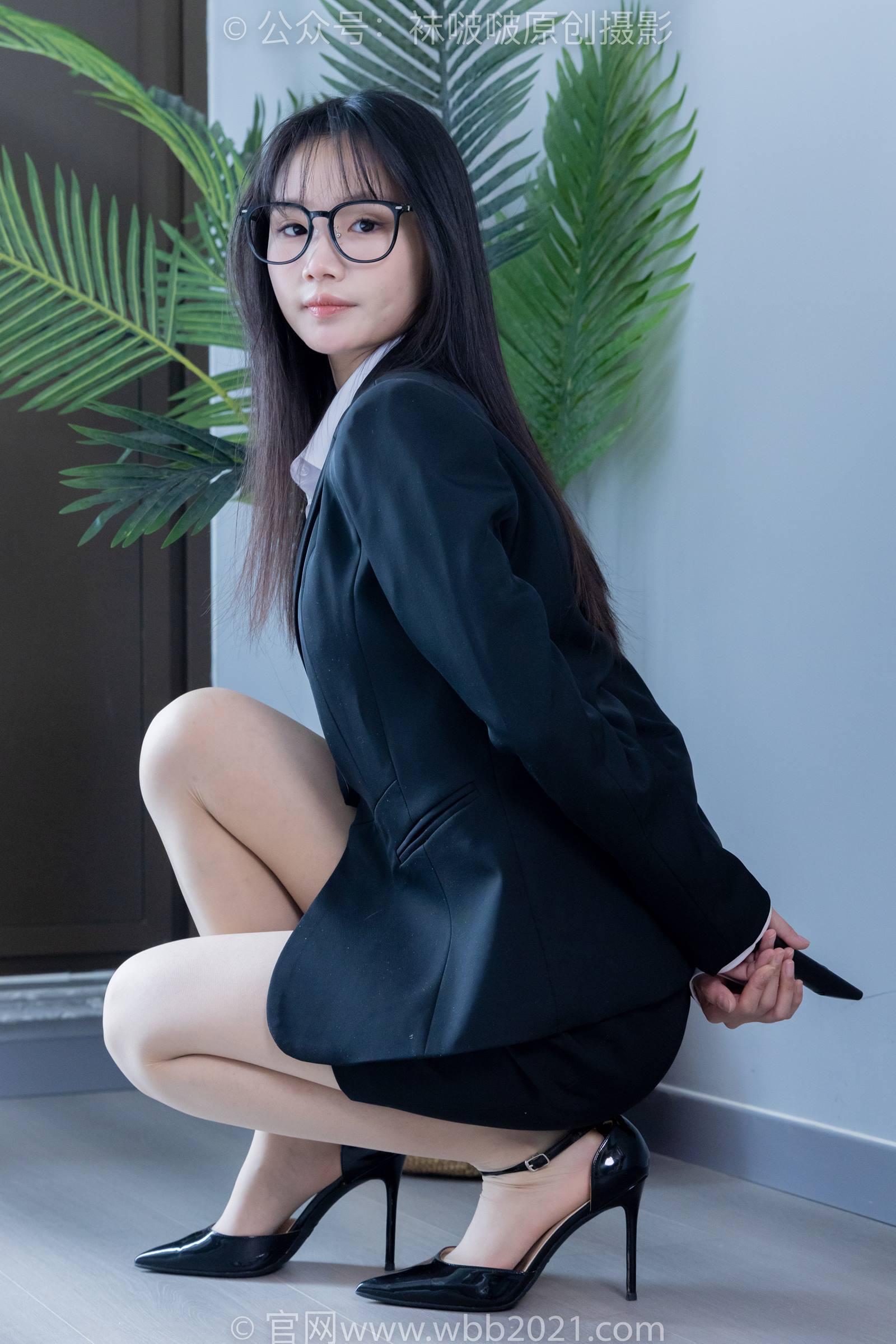 图片[112]-[BoBoSocks袜啵啵]NO.338 甜甜圈-高跟鞋、肉丝、ol风[135P] – 速更版-美库