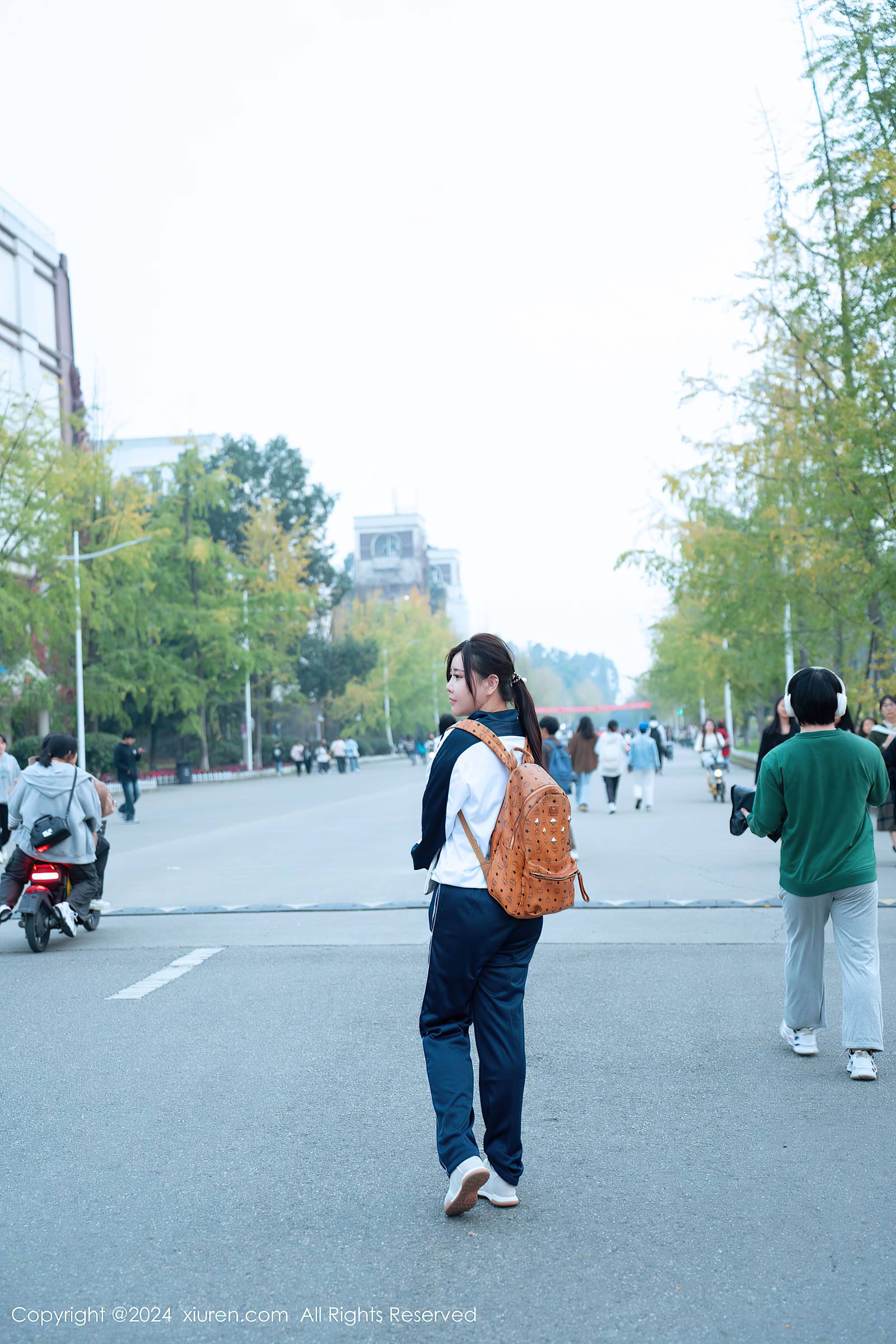 图片[11]-[Xiuren秀人网]2024.02.21 NO.8122 王婉悠Queen 校园女孩 [9+1P] – 速更版-美库