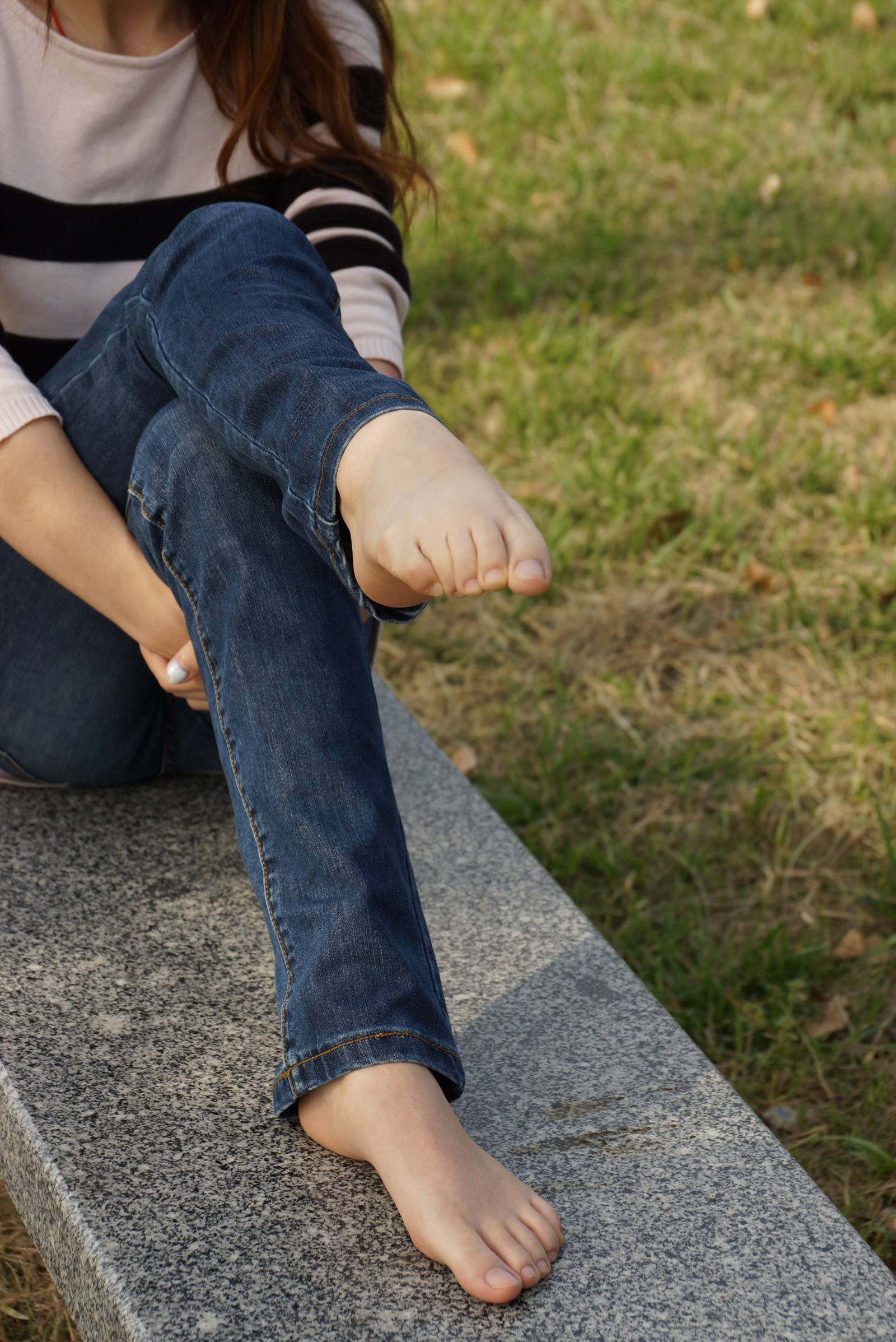 图片[20]-自由摄影 No.069 白净超薄的玉足 玉儿 [48P] – 速更版-美库