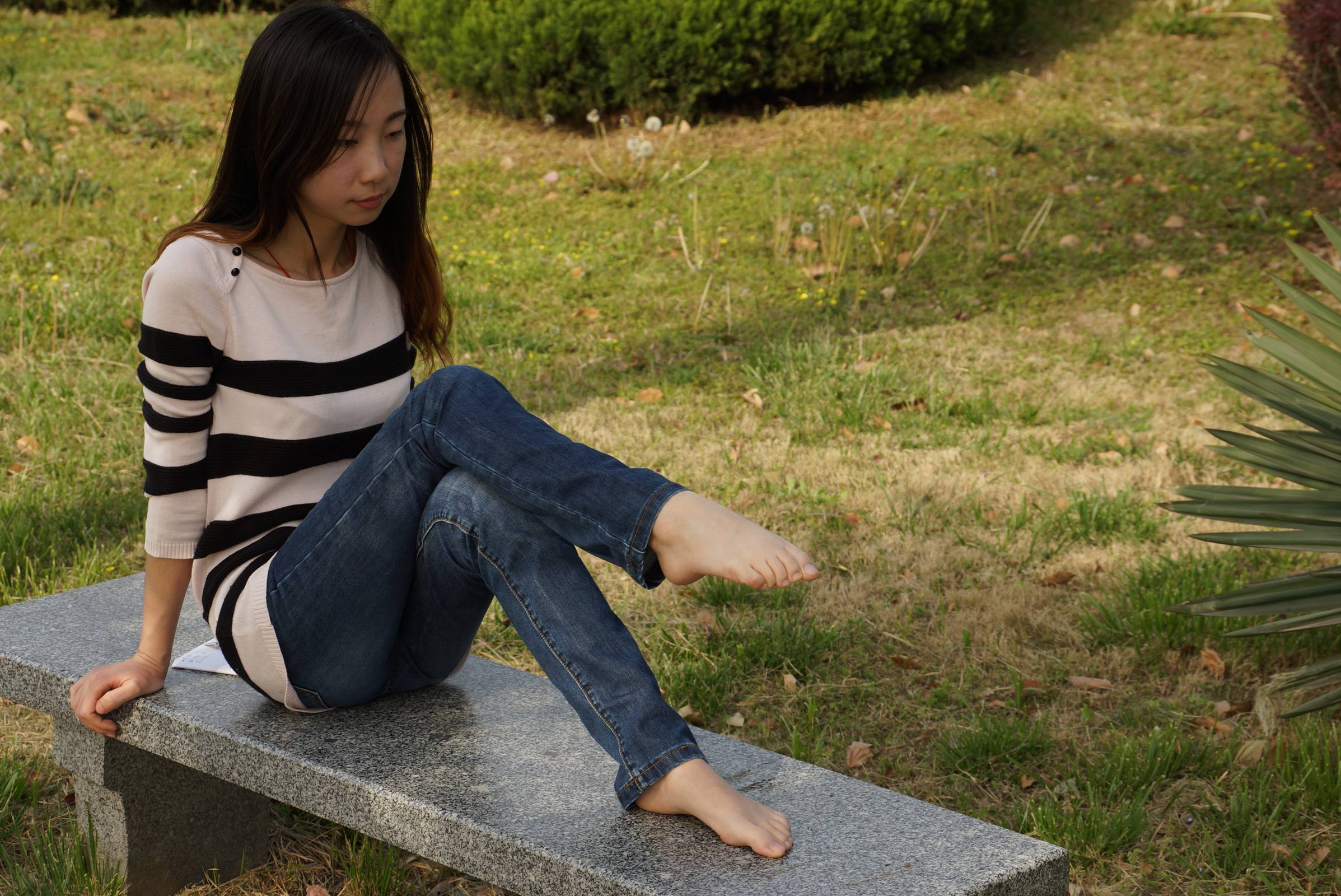 图片[21]-自由摄影 No.069 白净超薄的玉足 玉儿 [48P] – 速更版-美库