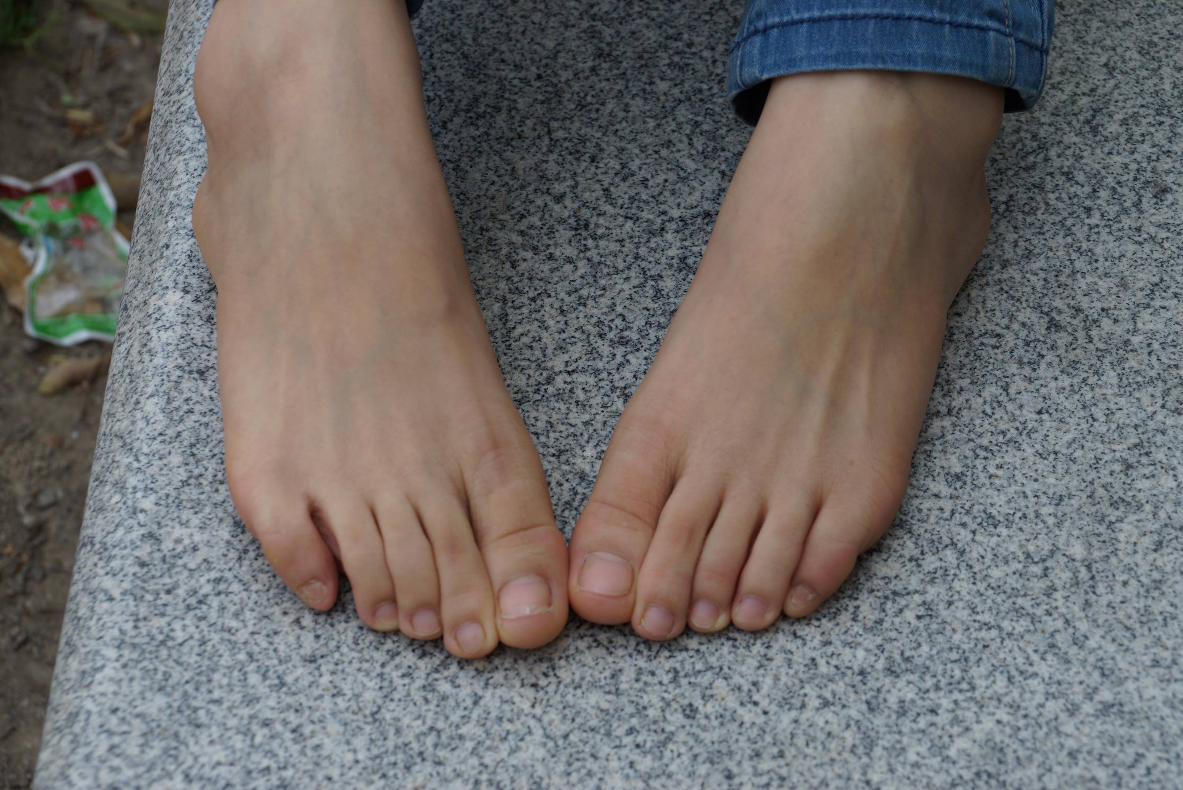 图片[49]-自由摄影 No.071 清纯眼镜MM的个性透明帆布鞋 [65P] – 速更版-美库