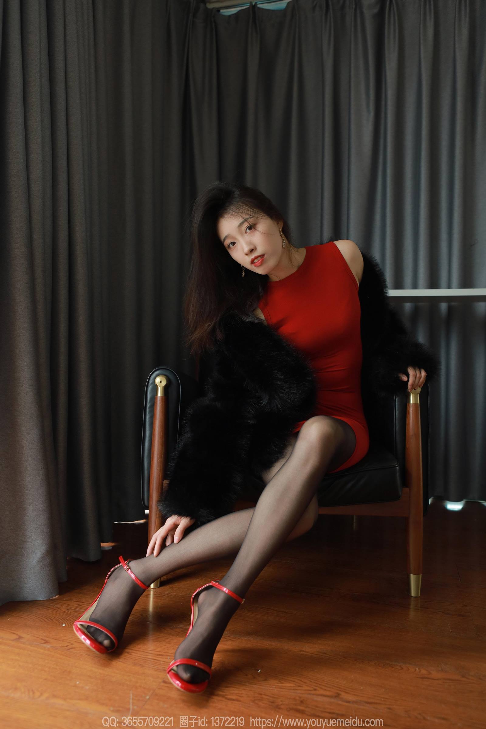 图片[14]-[IESS异思趣向] 2024.01.25 丝享家1647：小九《红色包臀裙（上）》[86P] – 速更版-美库