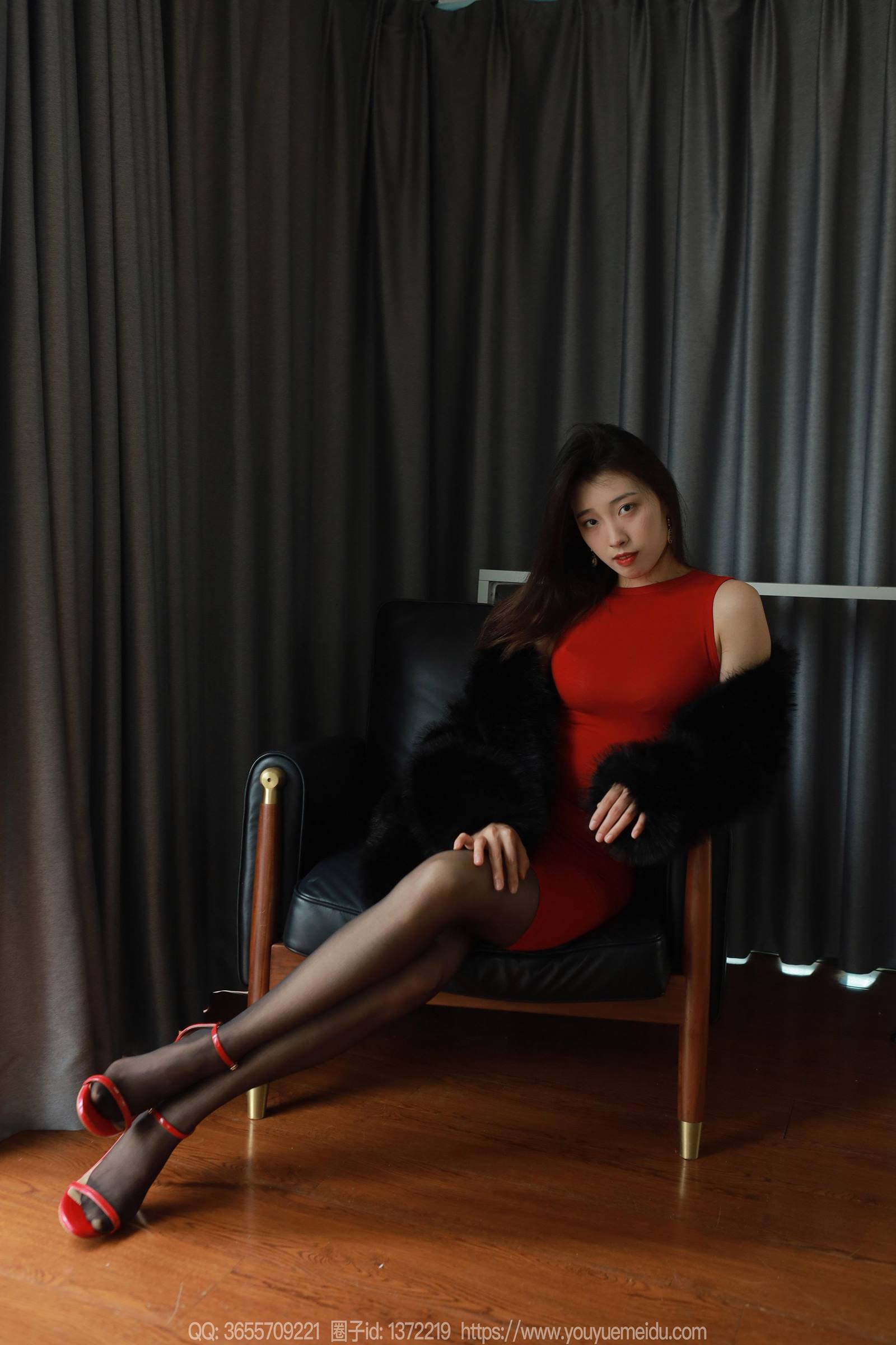 图片[19]-[IESS异思趣向] 2024.01.25 丝享家1647：小九《红色包臀裙（上）》[86P] – 速更版-美库