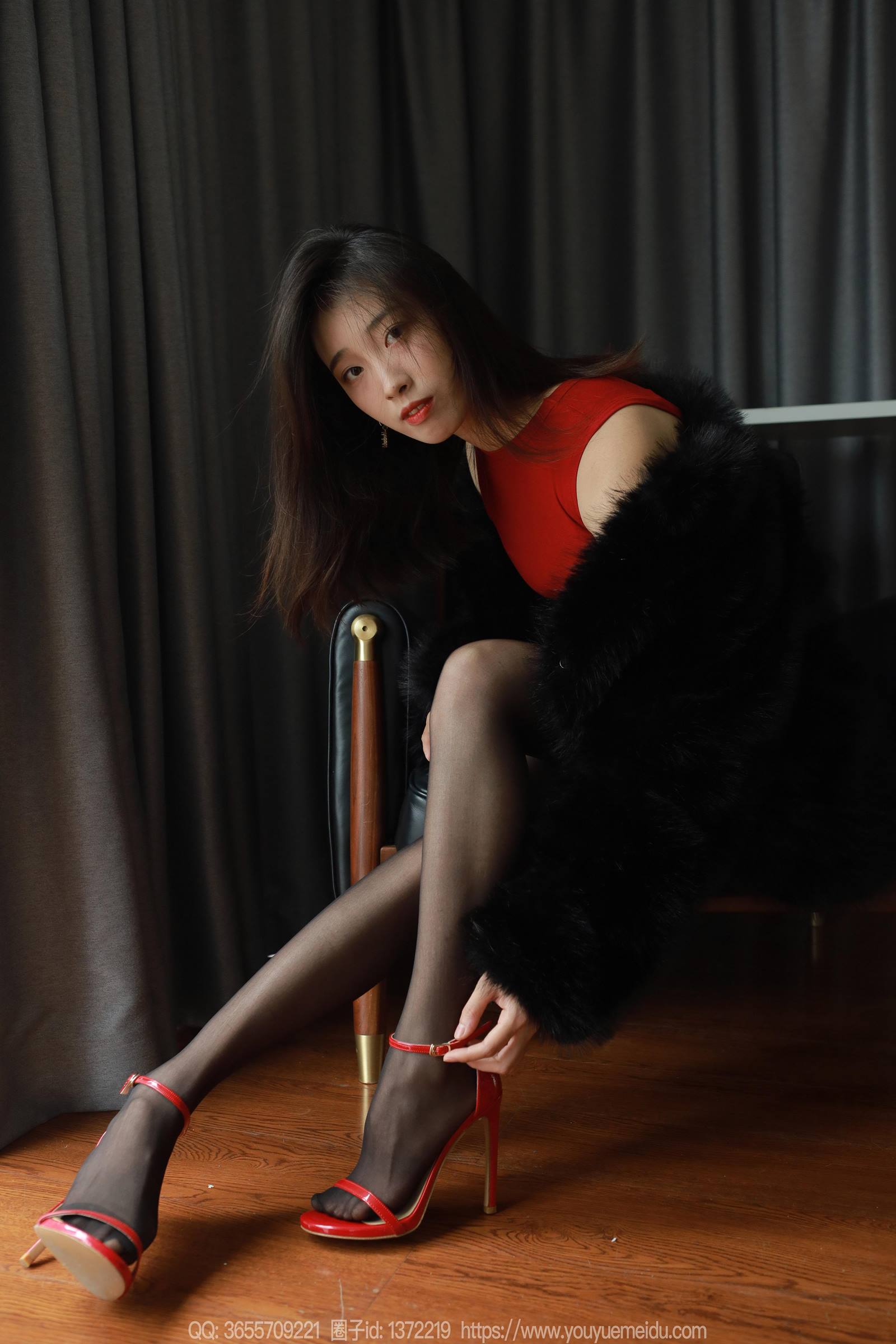 图片[24]-[IESS异思趣向] 2024.01.25 丝享家1647：小九《红色包臀裙（上）》[86P] – 速更版-美库