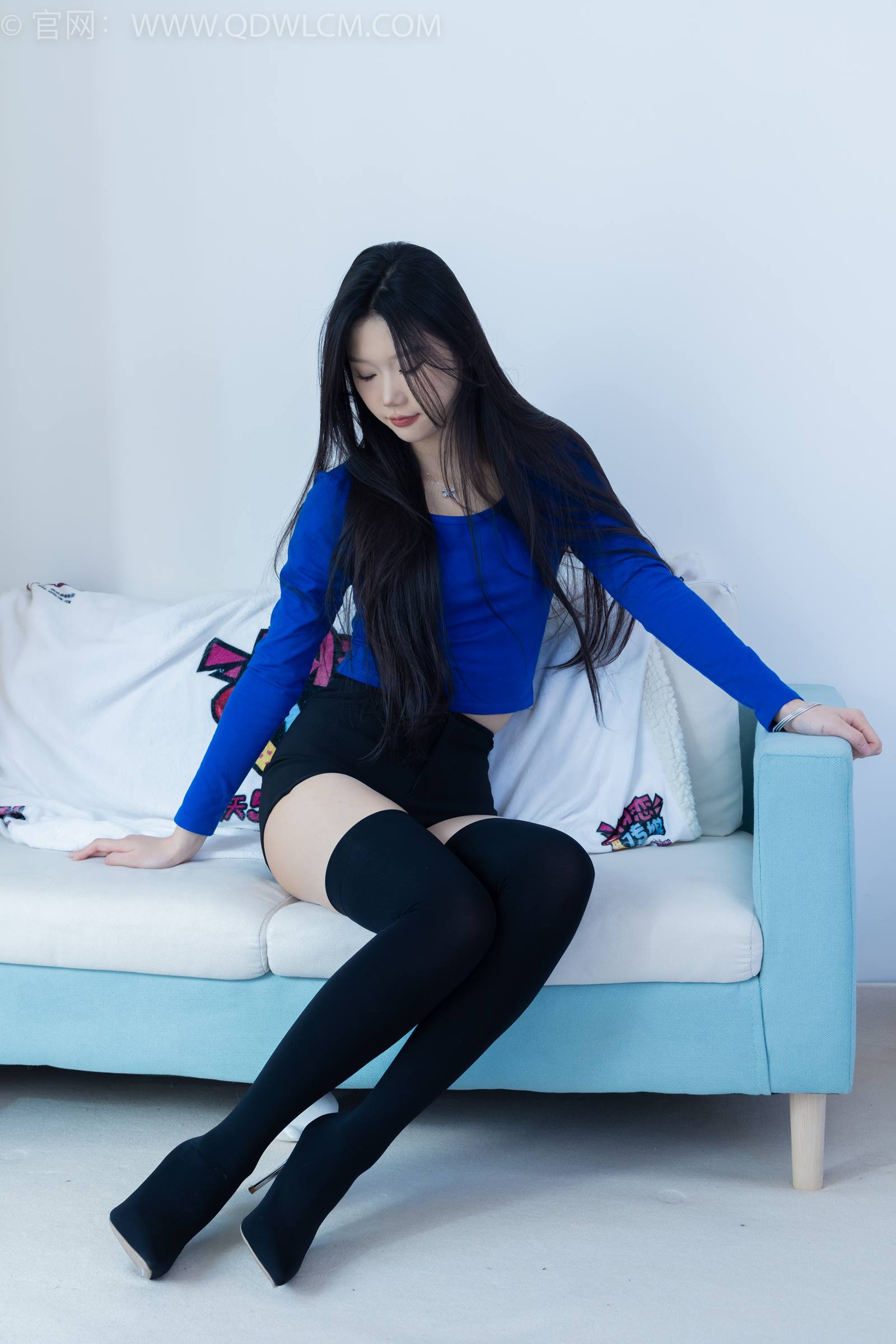 图片[35]-物恋传媒 NO.1857 小竹-克莱因蓝[150P] – 速更版-美库