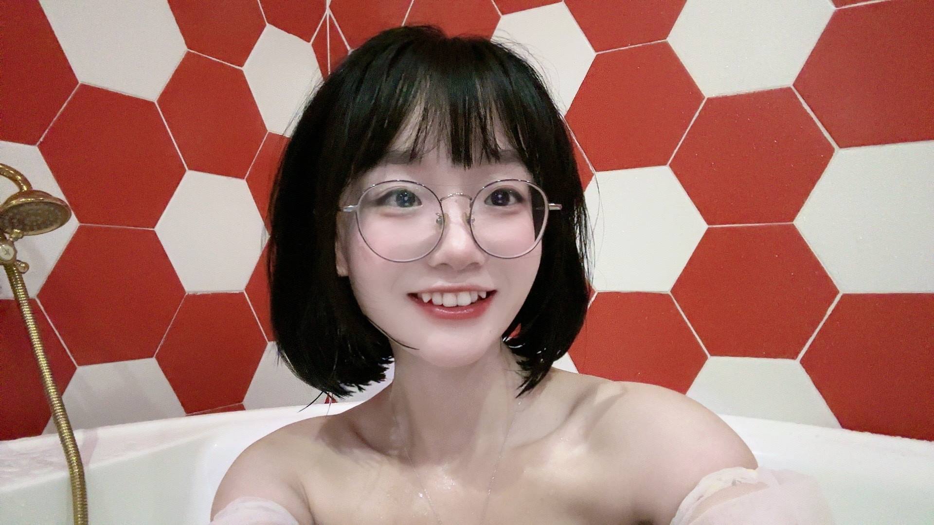 图片[14]-动漫博主@胜利的小生活微密圈系列 -大浴缸 [14P] – 速更版-美库