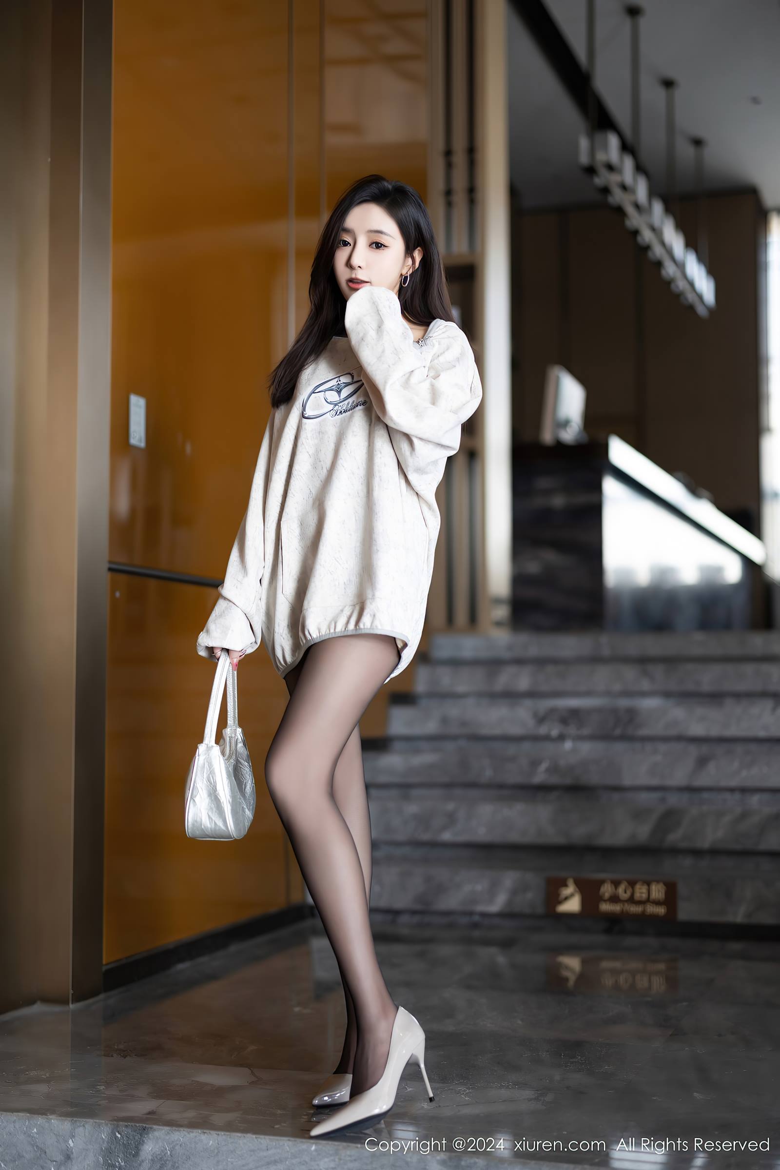 图片[64]-[Xiuren秀人网]2024.02.23 NO.8135 王馨瑶yanni 休闲帽衫 [62+1P] – 速更版-美库