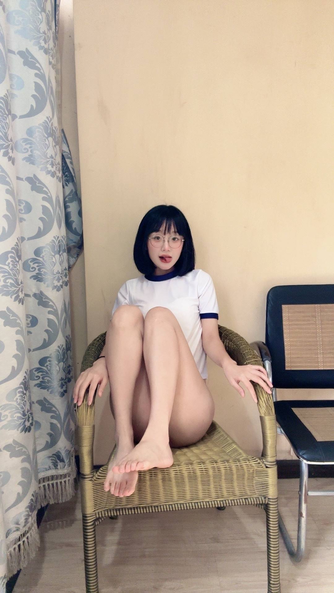 图片[21]-动漫博主@胜利的小生活微密圈系列 -多种丝展示 [27P] – 速更版-美库