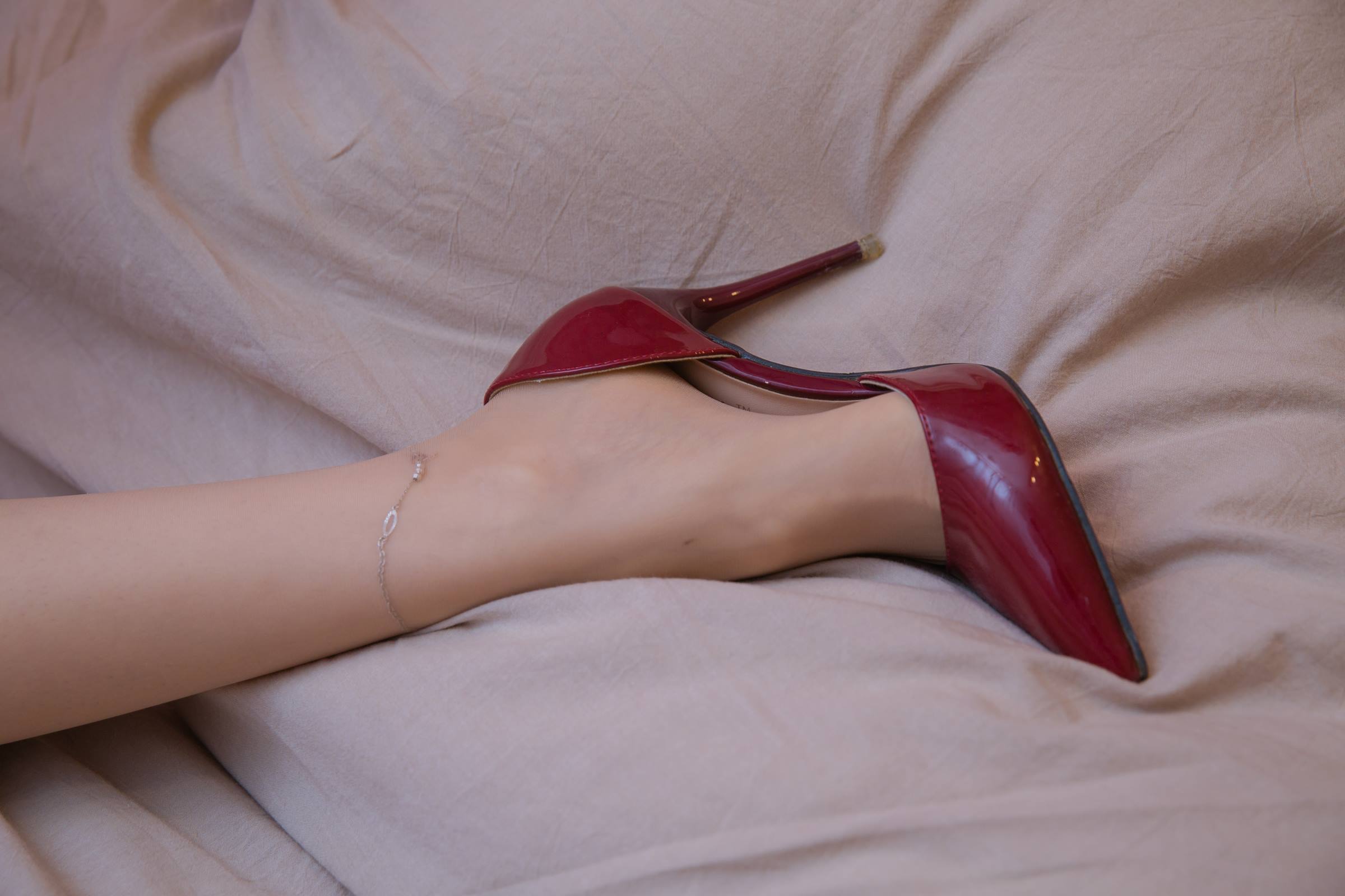 图片[98]-网紅Coser@Sia不吃鱼 姓感蜜腿 [123P] – 速更版-美库