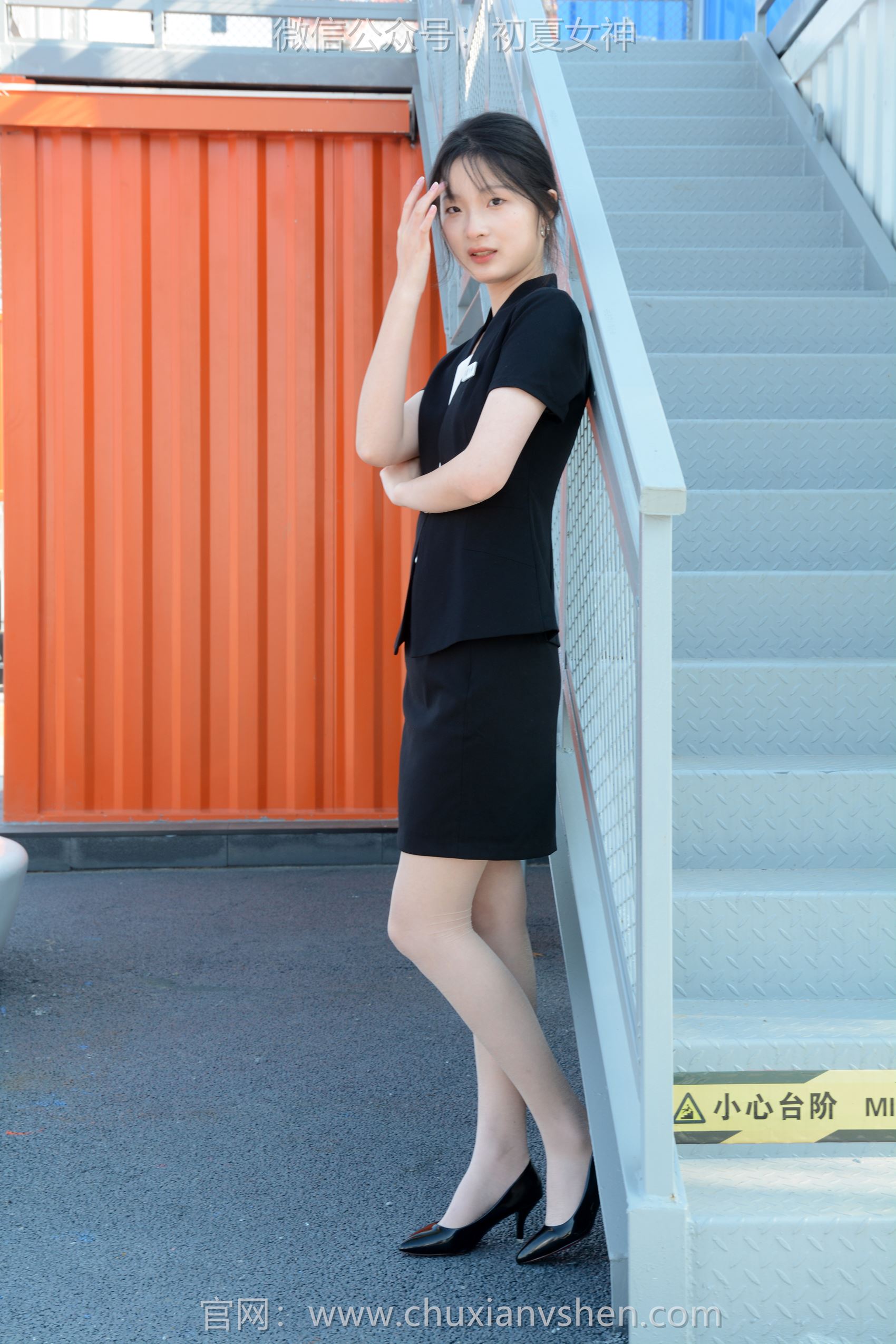 图片[19]-初夏女神 NO.093 安妮 黑色西装[140P] – 速更版-美库
