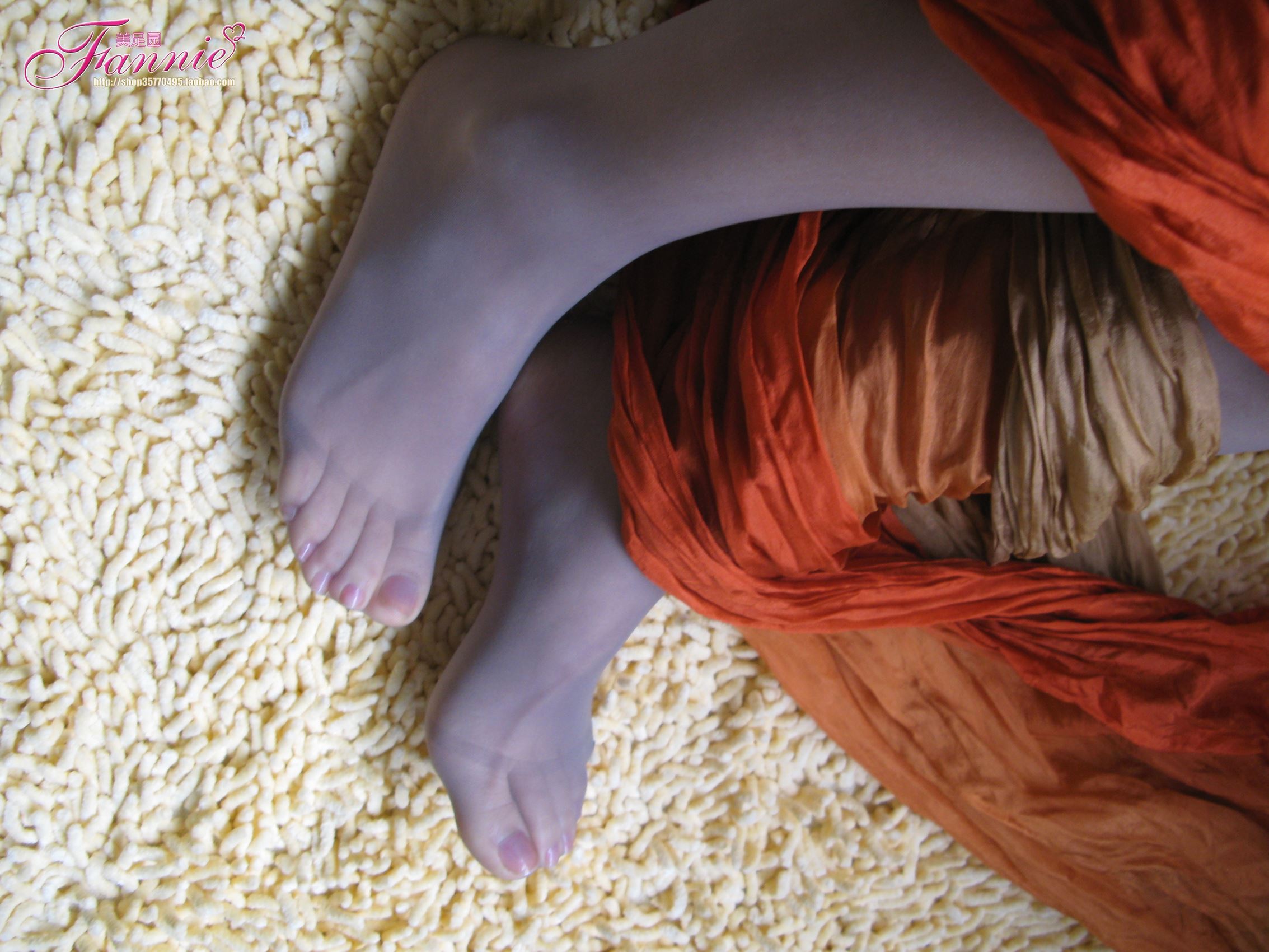 图片[28]-Fannie芬妮每足园 No.360 浅浅情怀 丝丝缠绕（灰丝） [63P] – 速更版-美库