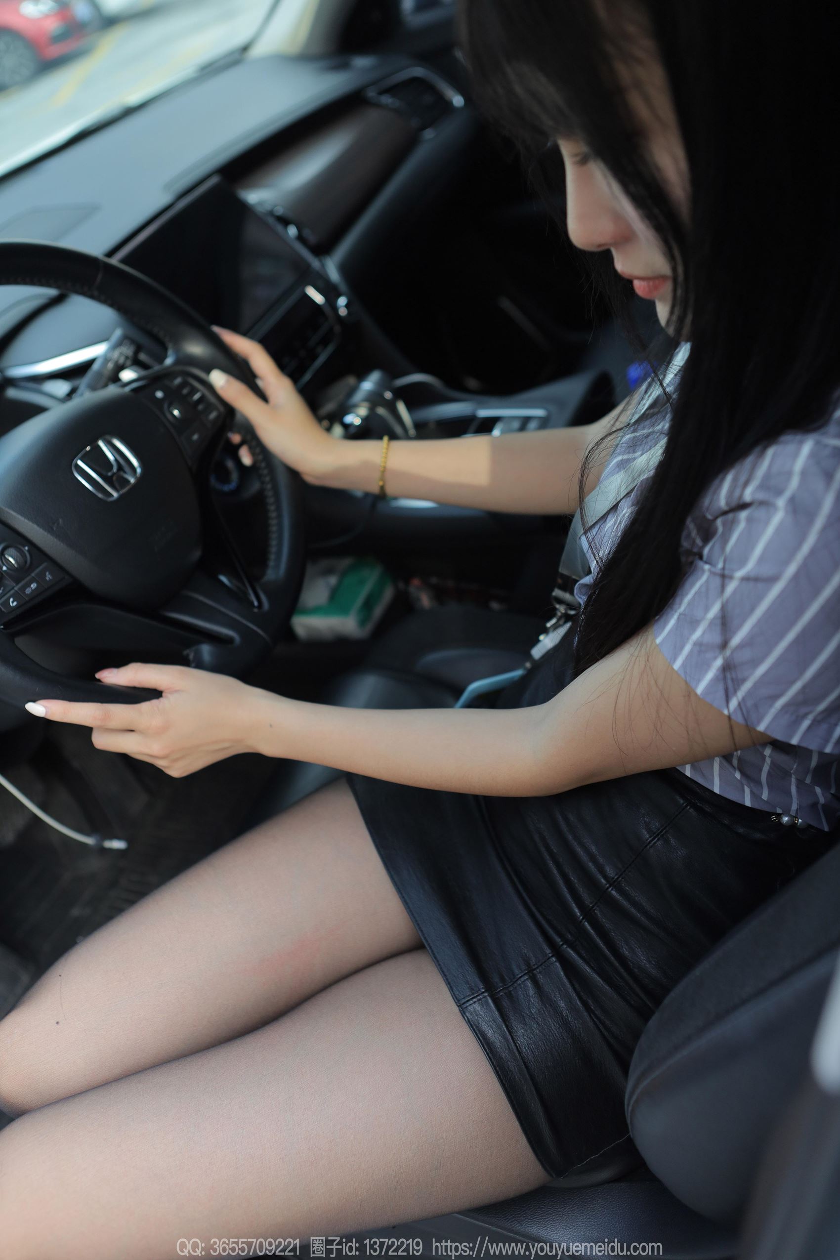 图片[36]-[IESS异思趣向] 2024.01.29 丝享家1650：婉萍《超短皮裙》[85P] – 速更版-美库