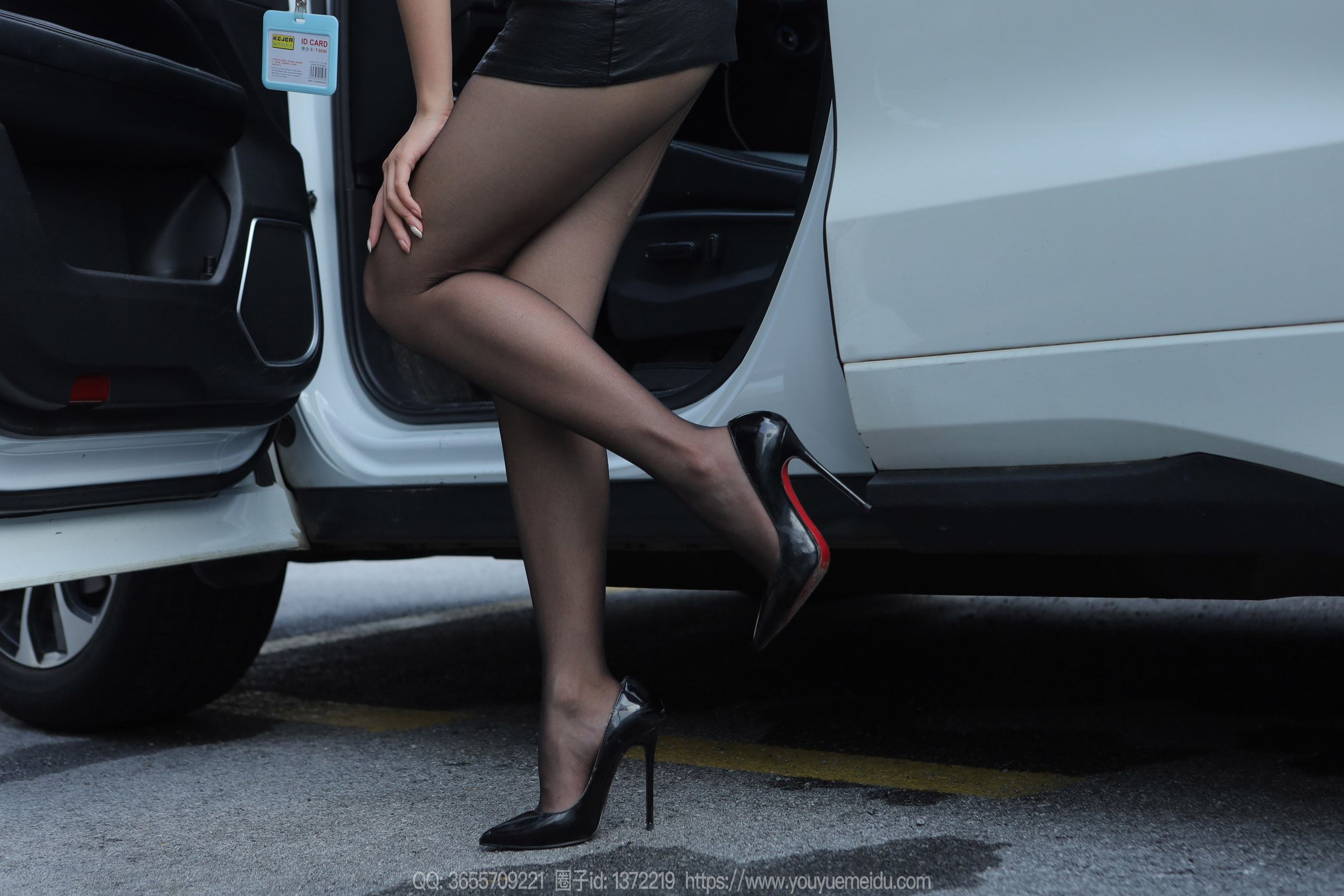 图片[74]-[IESS异思趣向] 2024.01.29 丝享家1650：婉萍《超短皮裙》[85P] – 速更版-美库