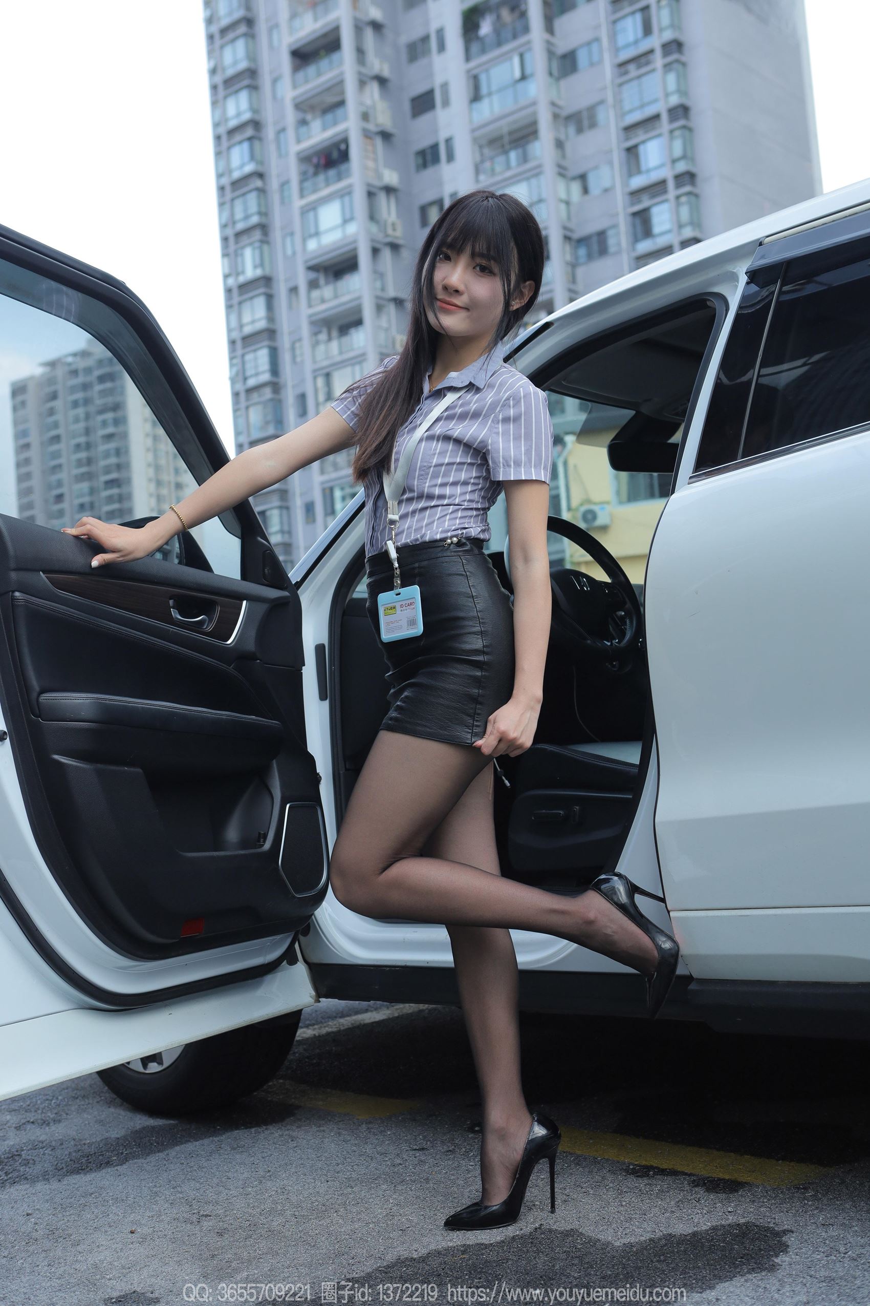 图片[76]-[IESS异思趣向] 2024.01.29 丝享家1650：婉萍《超短皮裙》[85P] – 速更版-美库