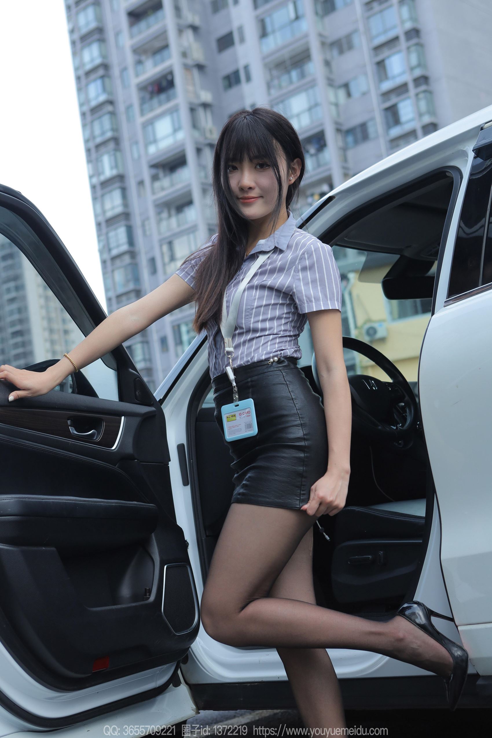 图片[77]-[IESS异思趣向] 2024.01.29 丝享家1650：婉萍《超短皮裙》[85P] – 速更版-美库