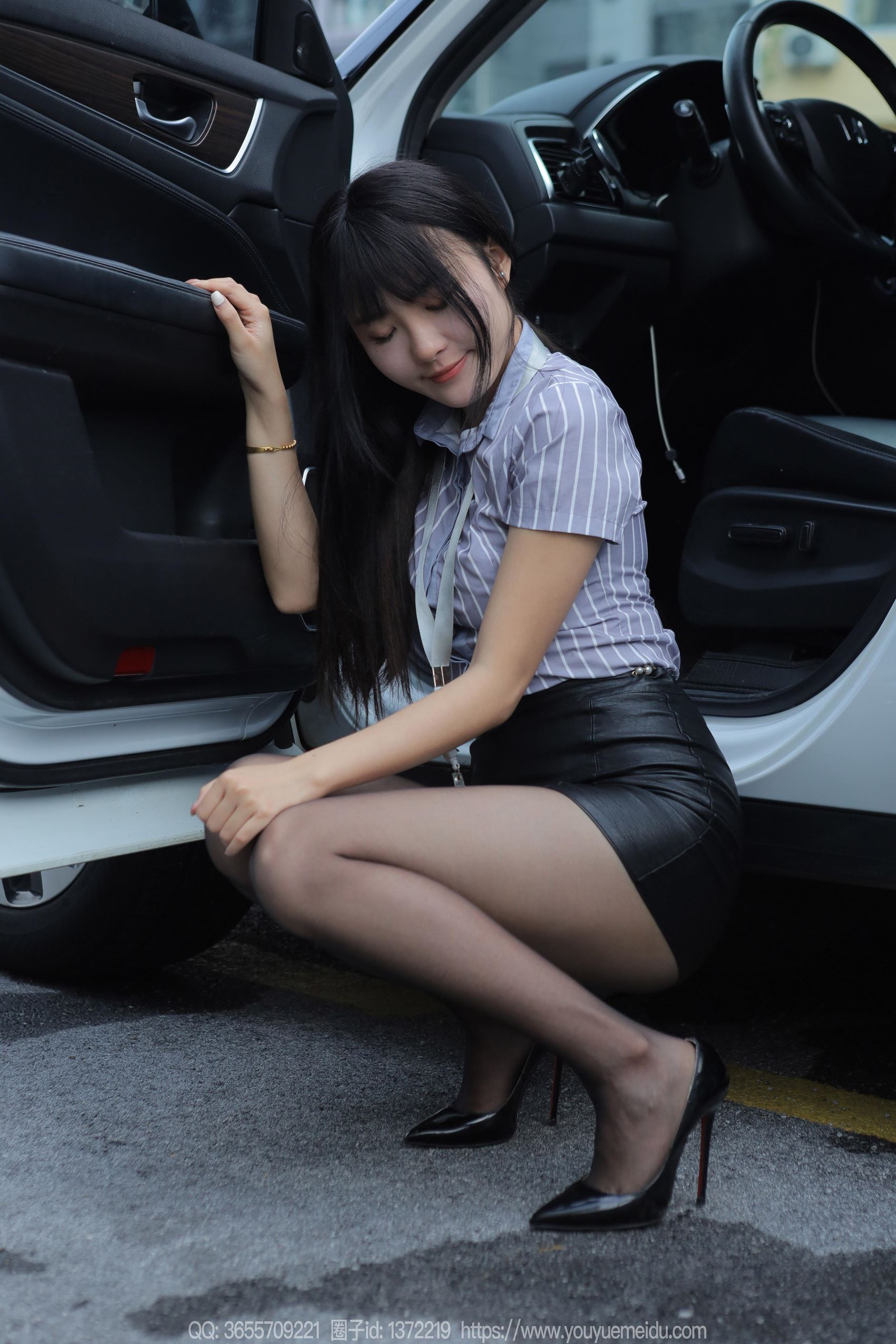 图片[80]-[IESS异思趣向] 2024.01.29 丝享家1650：婉萍《超短皮裙》[85P] – 速更版-美库