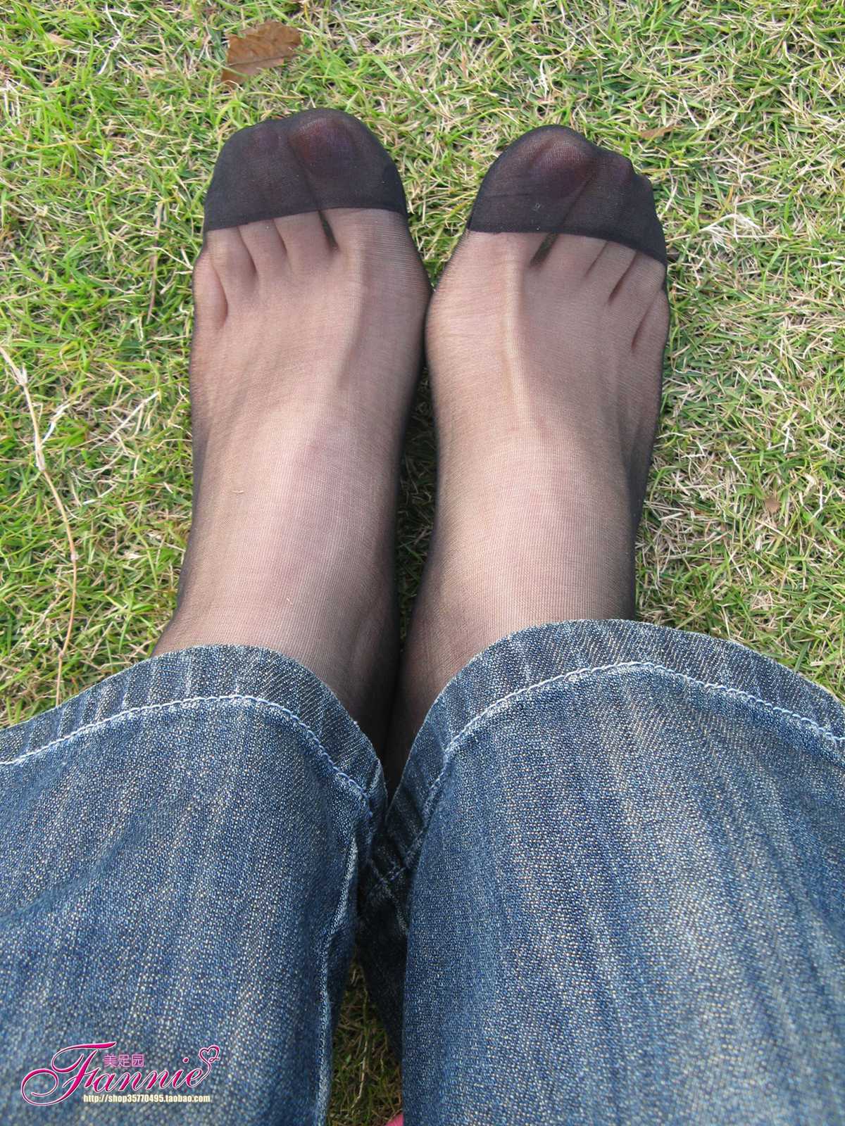 图片[13]-Fannie芬妮每足园 No.363 窃窃私语黑丝 [103P] – 速更版-美库