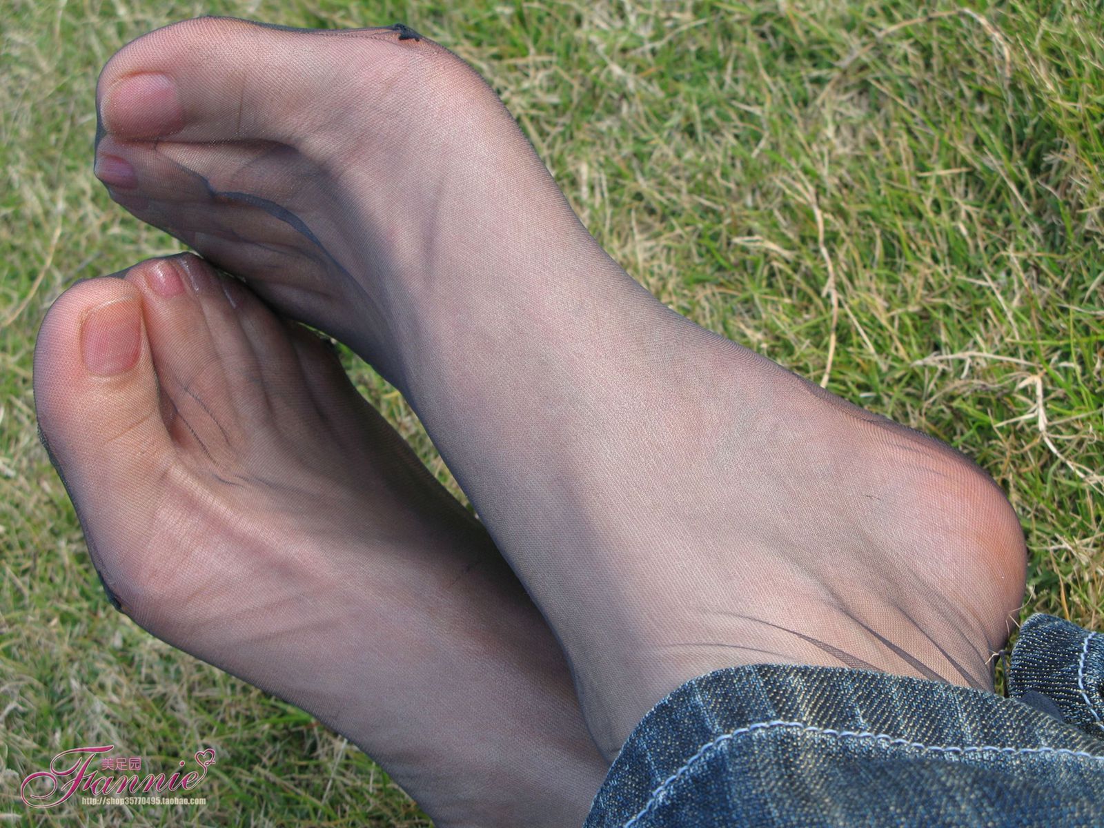 图片[12]-Fannie芬妮每足园 No.364 窃窃私语灰丝 [88P] – 速更版-美库