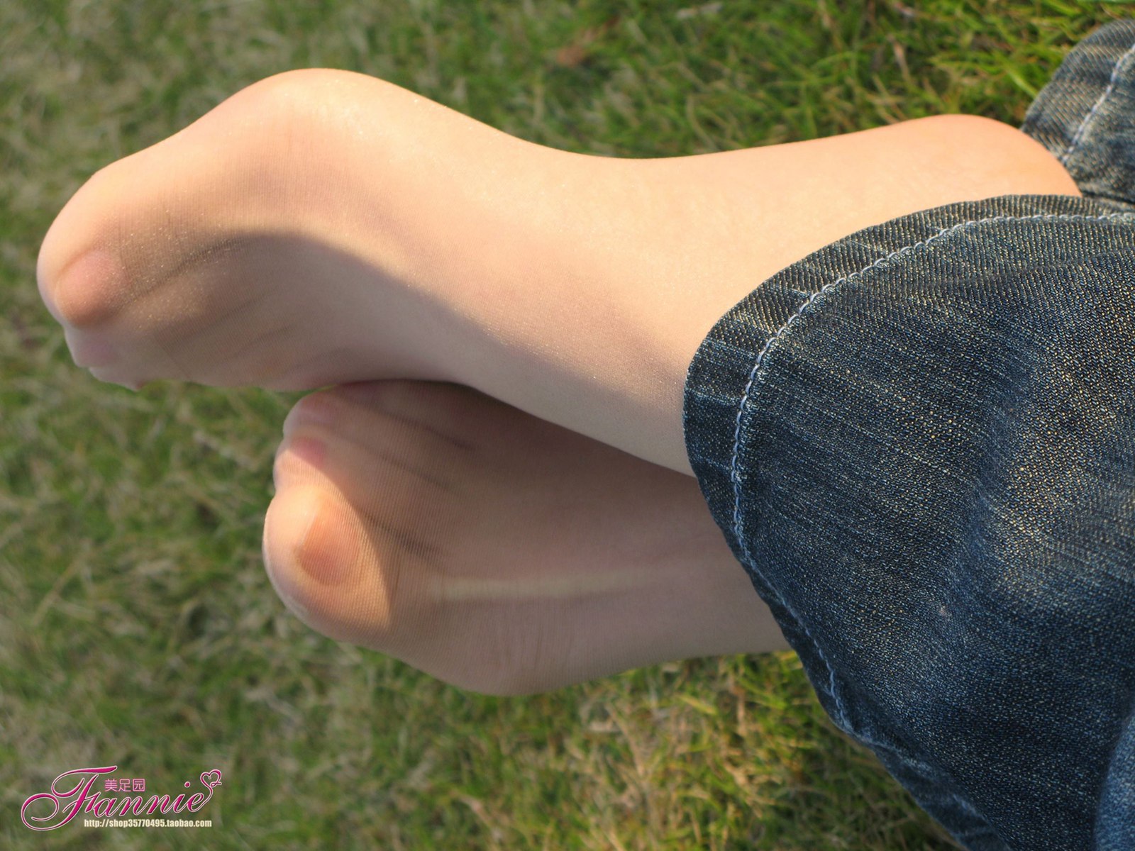 图片[13]-Fannie芬妮每足园 No.365 窃窃私语肉丝 [130P] – 速更版-美库