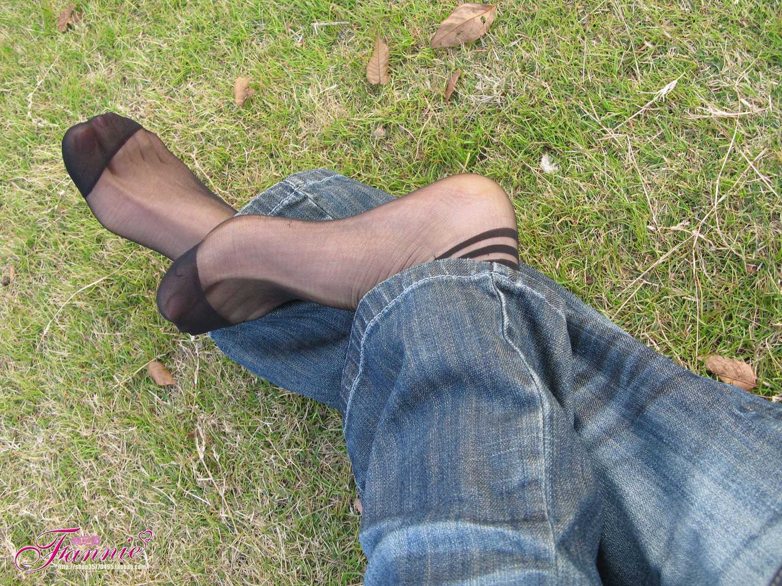 图片[97]-Fannie芬妮每足园 No.363 窃窃私语黑丝 [103P] – 速更版-美库