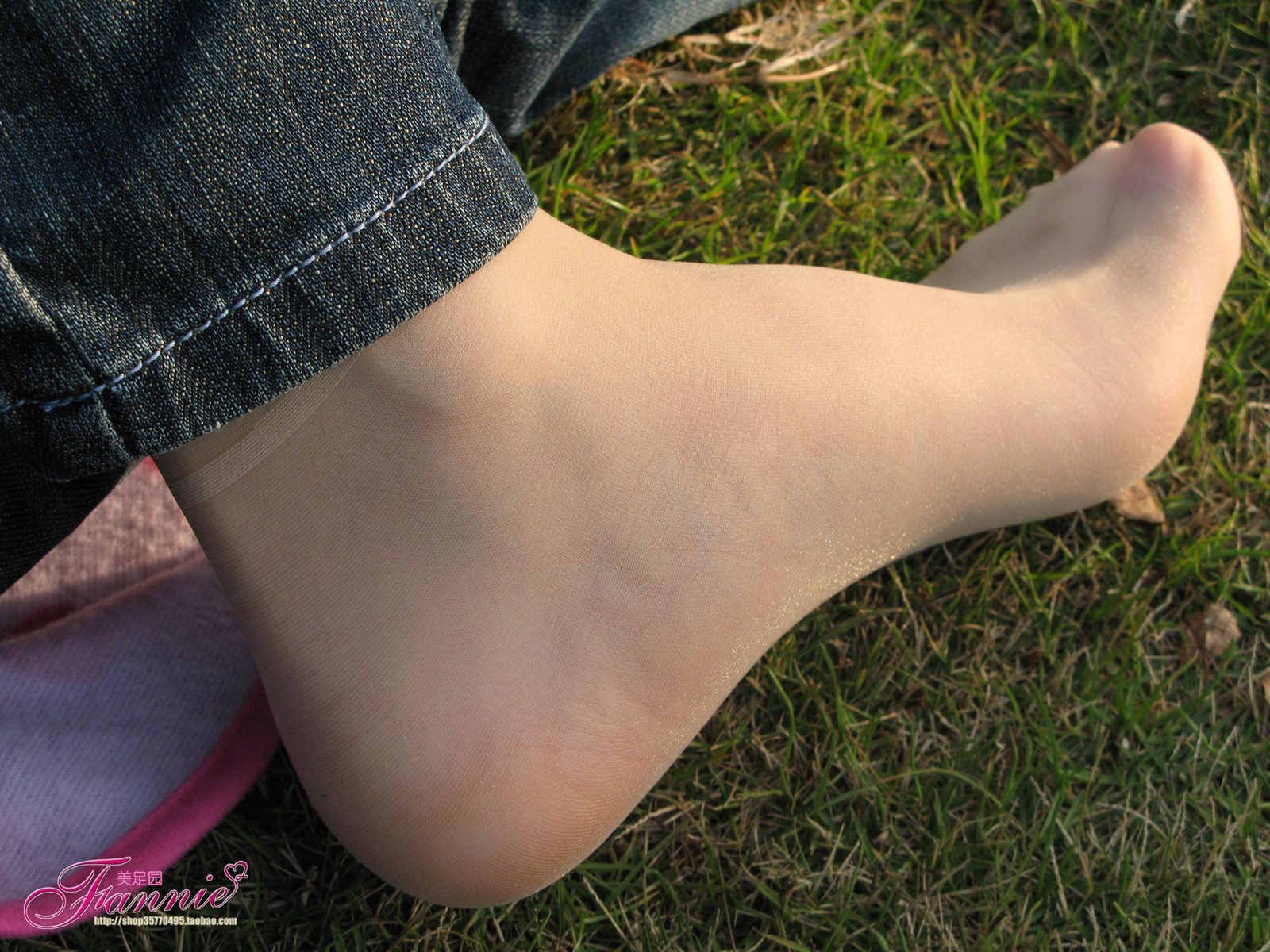 图片[16]-Fannie芬妮每足园 No.365 窃窃私语肉丝 [130P] – 速更版-美库