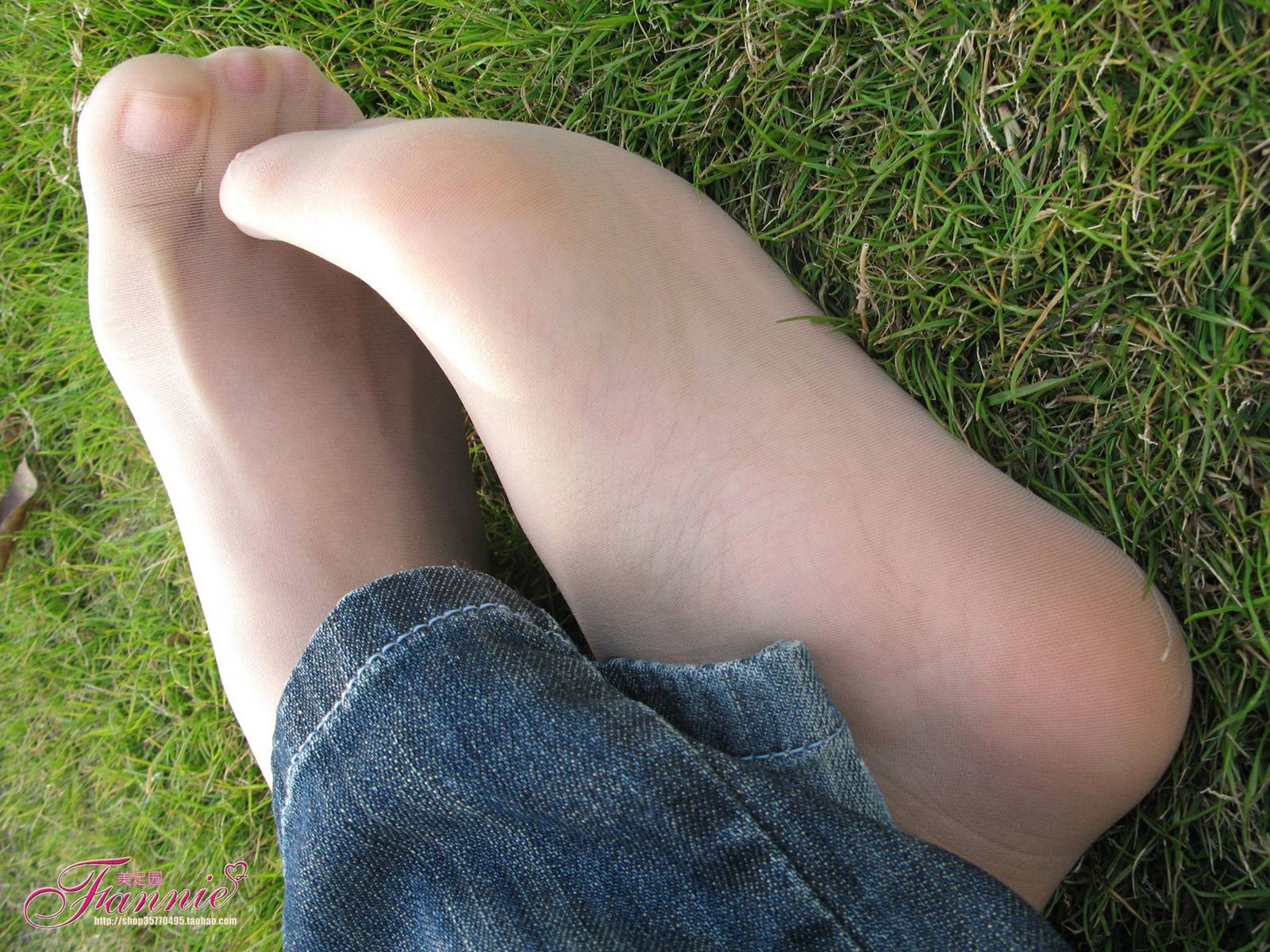 图片[27]-Fannie芬妮每足园 No.365 窃窃私语肉丝 [130P] – 速更版-美库