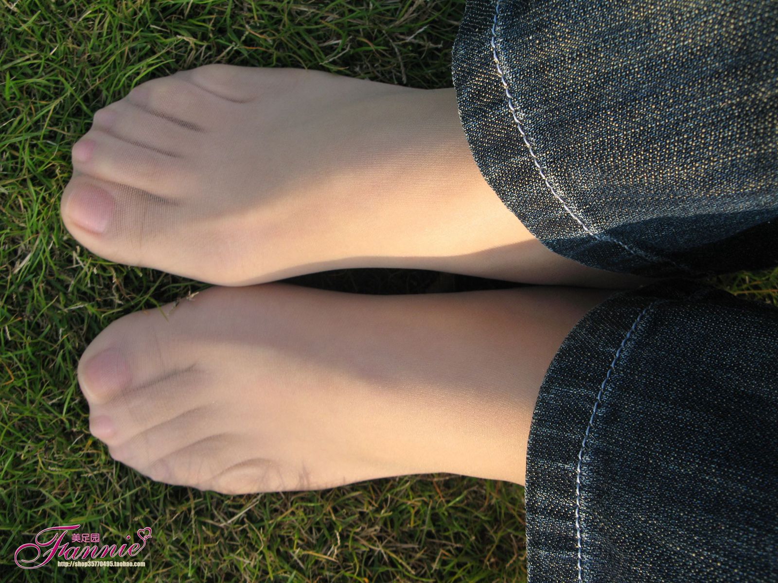 图片[31]-Fannie芬妮每足园 No.365 窃窃私语肉丝 [130P] – 速更版-美库