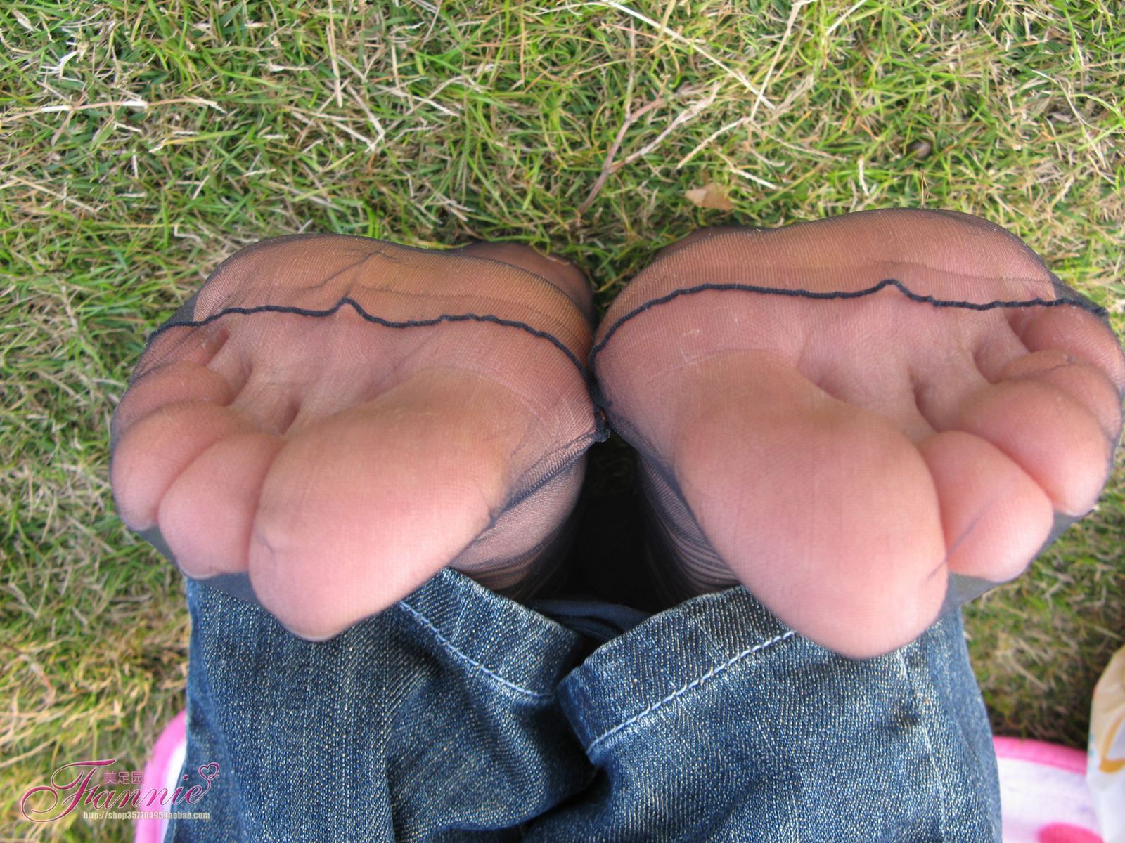 图片[49]-Fannie芬妮每足园 No.364 窃窃私语灰丝 [88P] – 速更版-美库