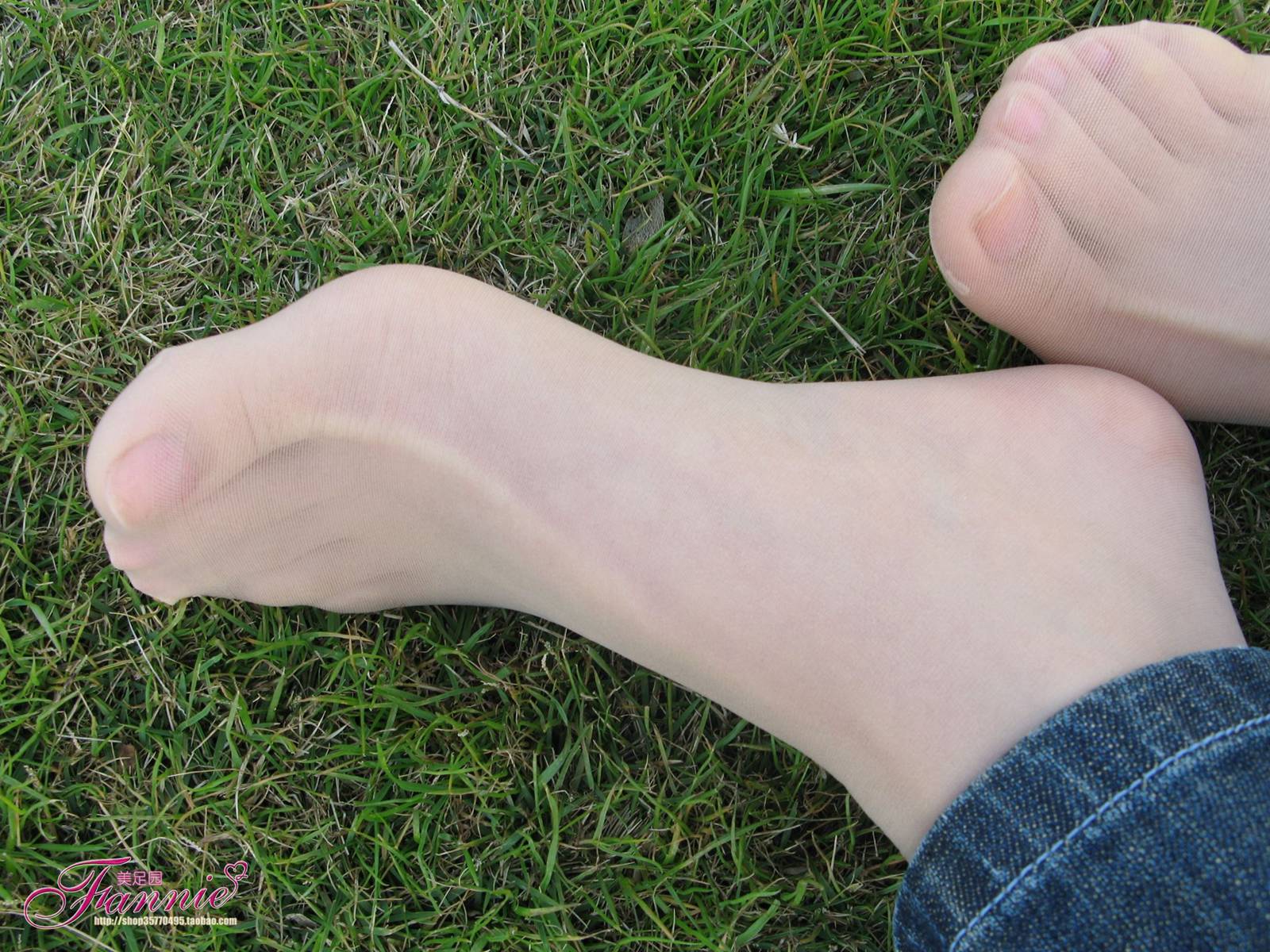 图片[56]-Fannie芬妮每足园 No.365 窃窃私语肉丝 [130P] – 速更版-美库