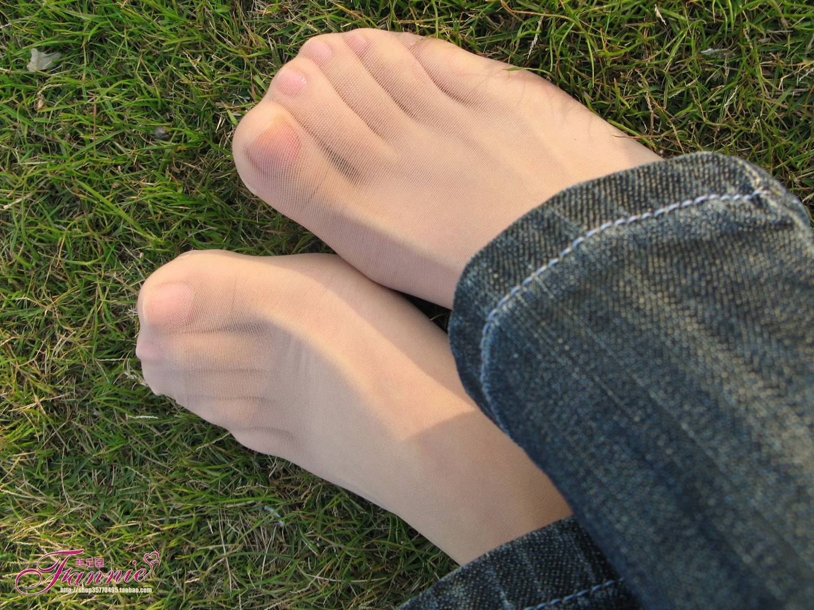 图片[61]-Fannie芬妮每足园 No.365 窃窃私语肉丝 [130P] – 速更版-美库