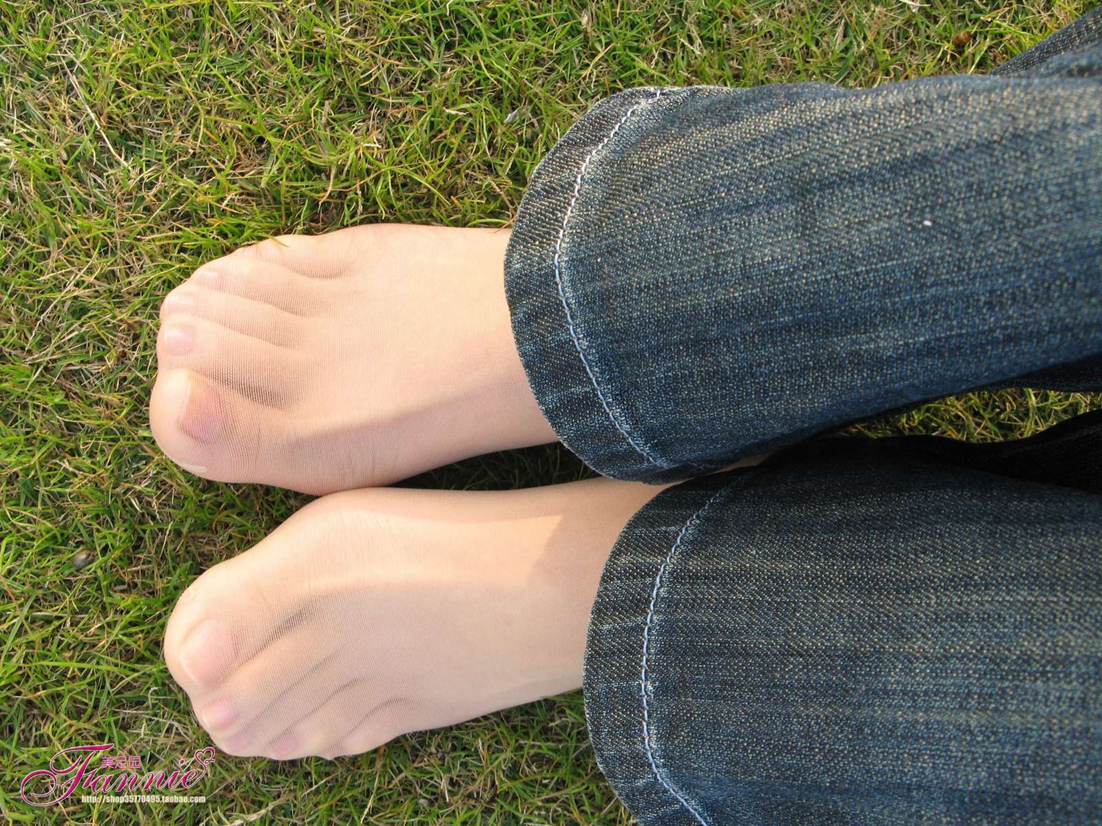 图片[64]-Fannie芬妮每足园 No.365 窃窃私语肉丝 [130P] – 速更版-美库