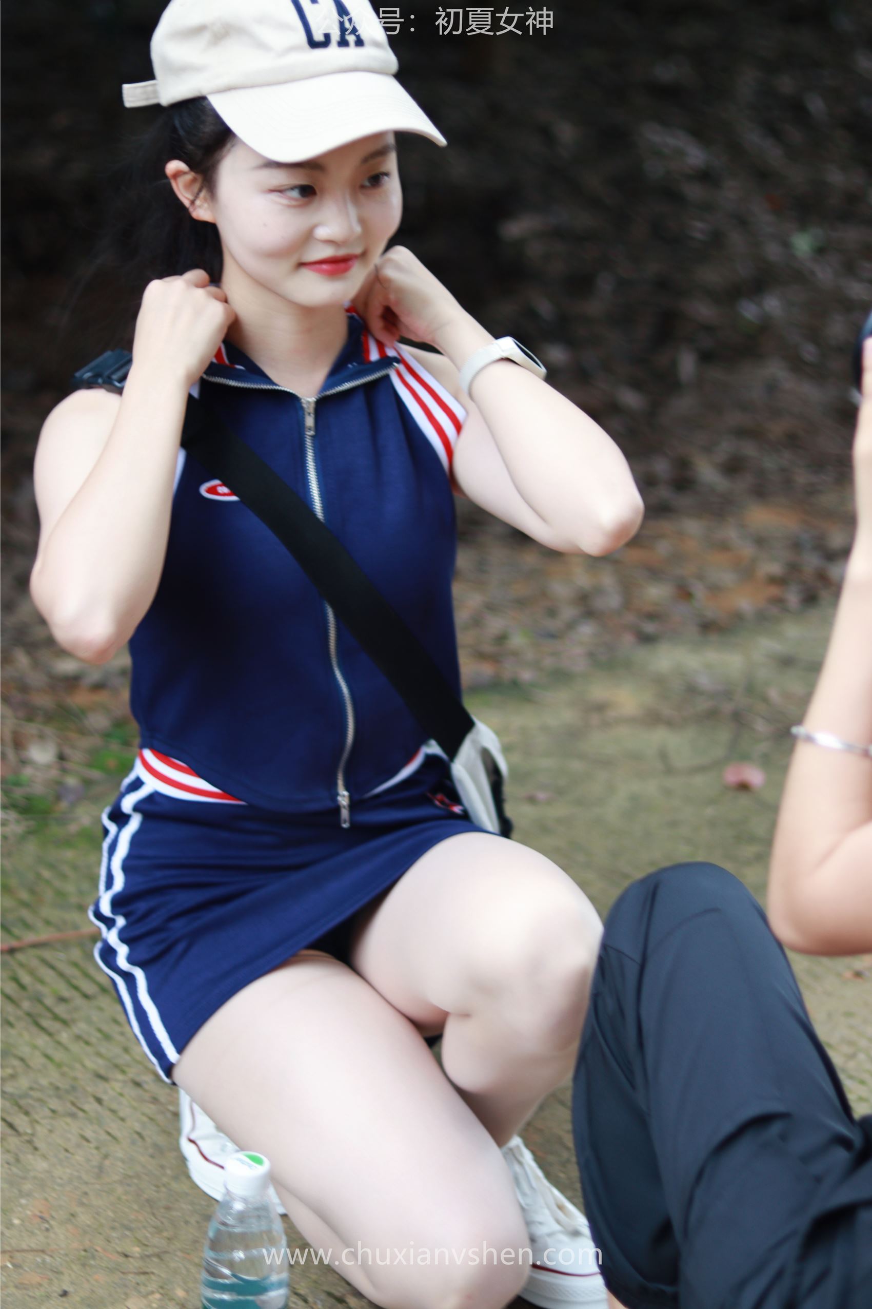 图片[78]-[初夏女神] NO.095 点点&双双~《姐妹出行》夏季登山记 [163P] – 速更版-美库