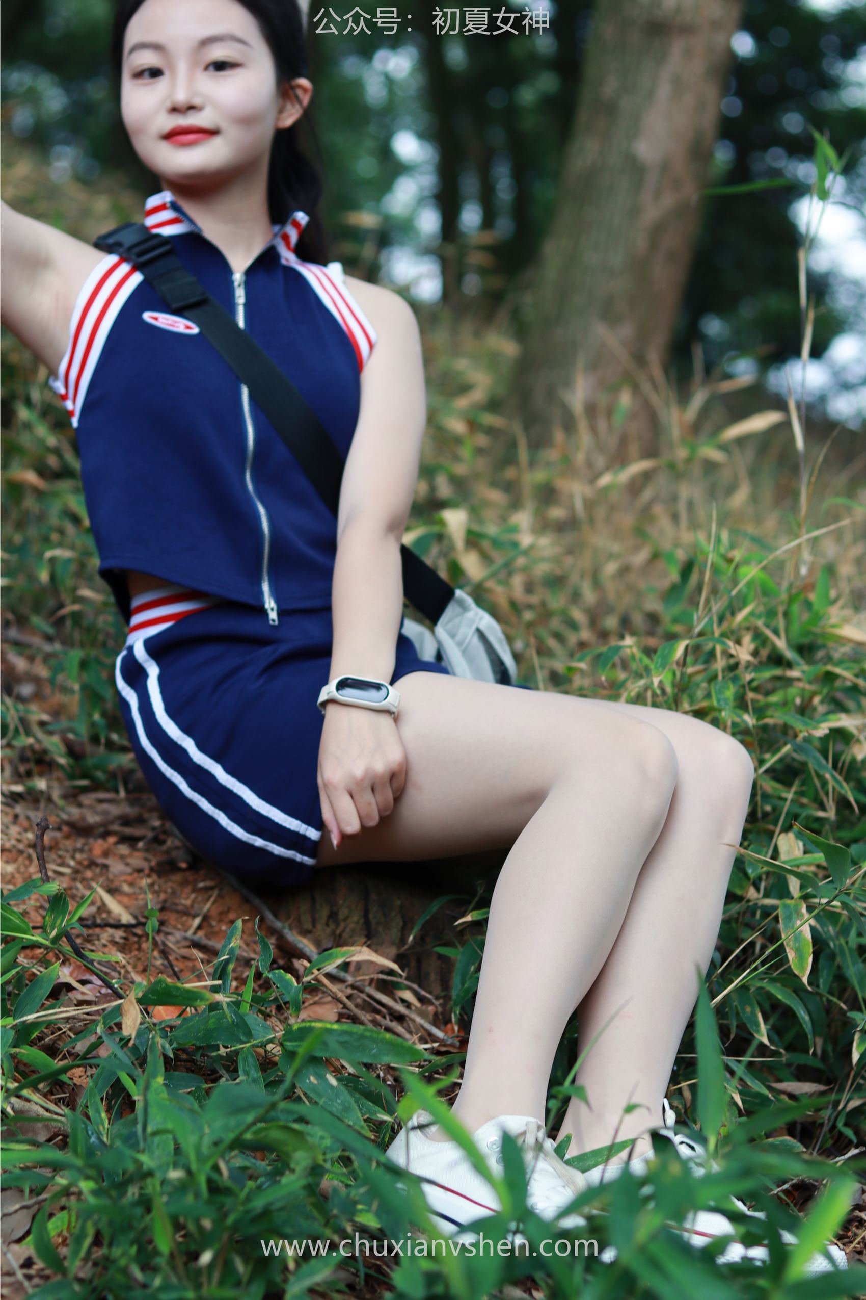 图片[92]-[初夏女神] NO.095 点点&双双~《姐妹出行》夏季登山记 [163P] – 速更版-美库