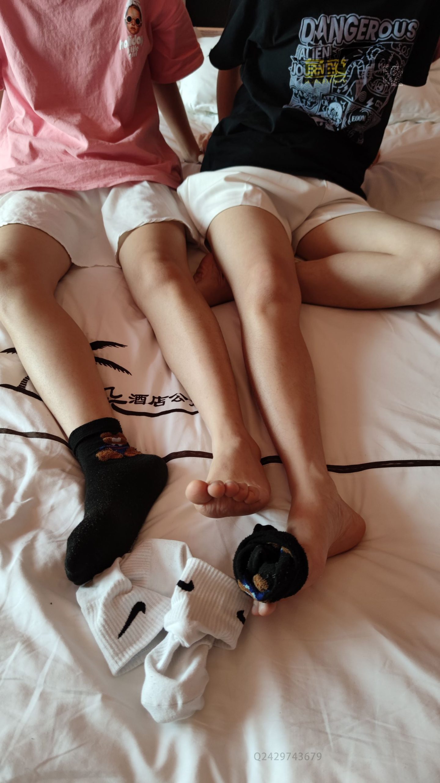 图片[50]-鱼鱼足影@064-第64期：心动姐妹花[149P] – 速更版-美库