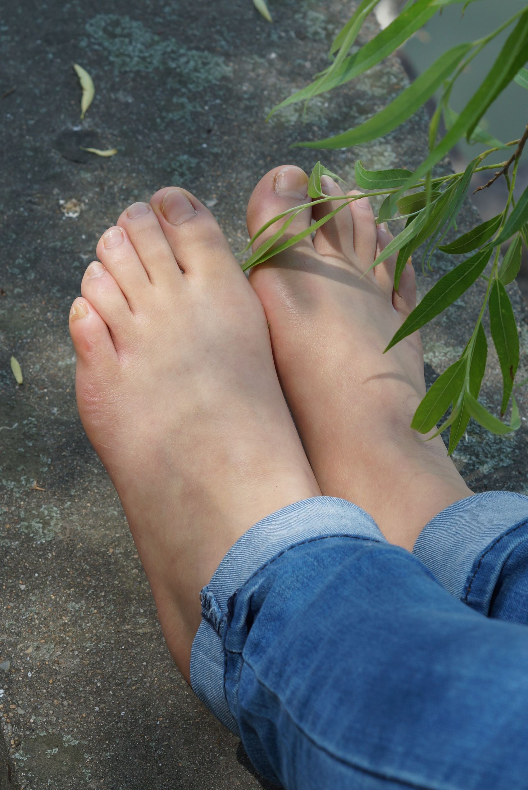 图片[16]-自由摄影 No.083 大明湖畔下的清纯MM [53P] – 速更版-美库