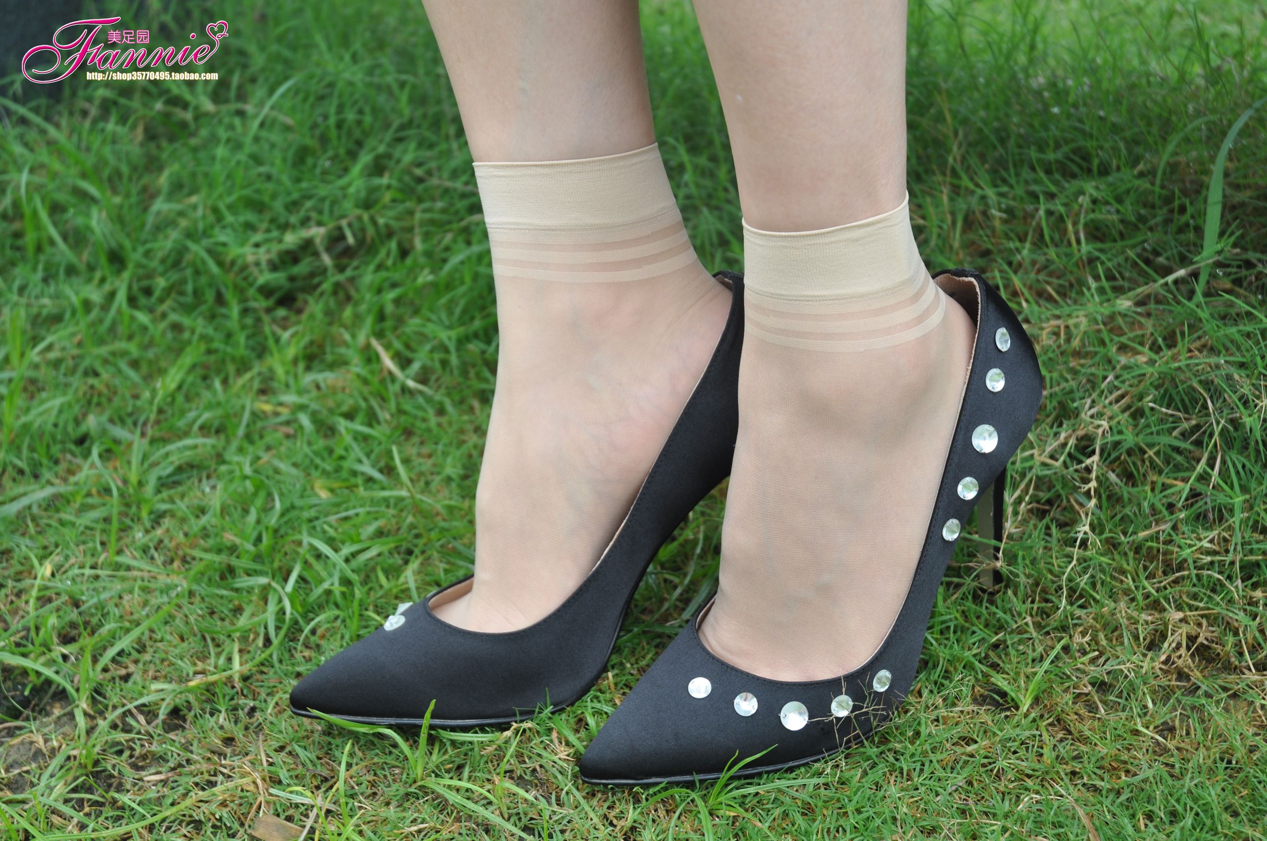 图片[13]-Fannie芬妮每足园 No.372 秋日私语（高跟丝族）1 [35P] – 速更版-美库