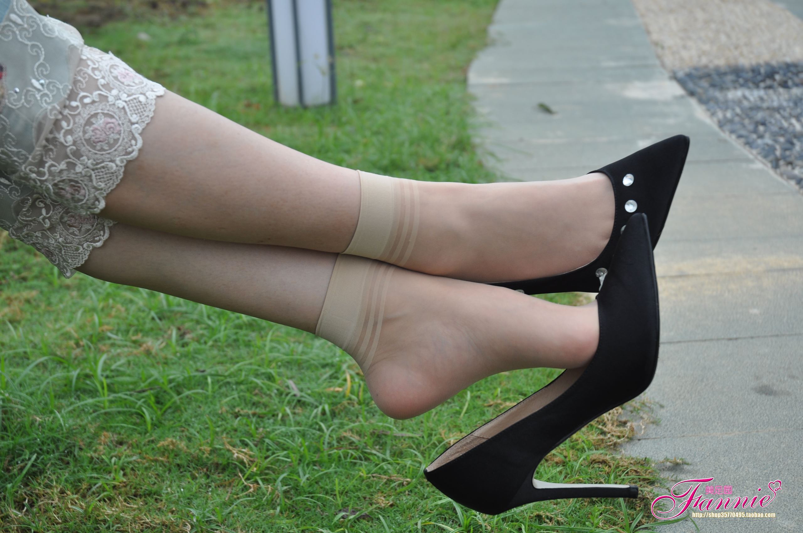 图片[22]-Fannie芬妮每足园 No.372 秋日私语（高跟丝族）1 [35P] – 速更版-美库