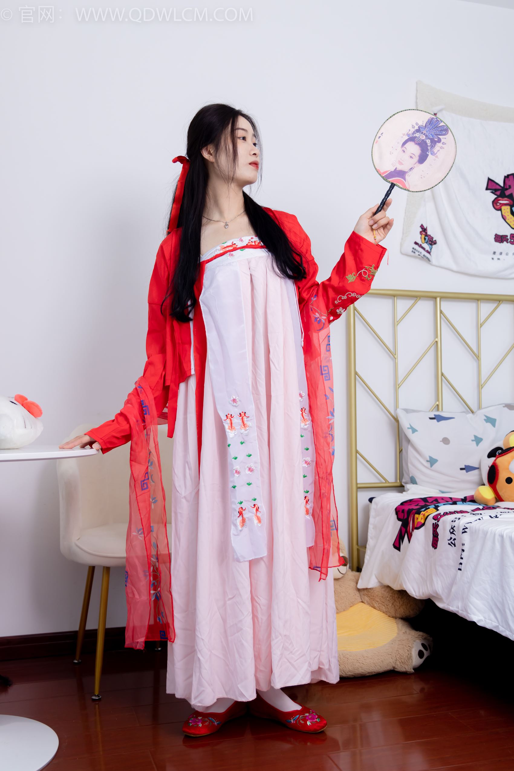 图片[10]-物恋传媒 NO.1872 绒绒-红衣飘飘[180P] – 速更版-美库