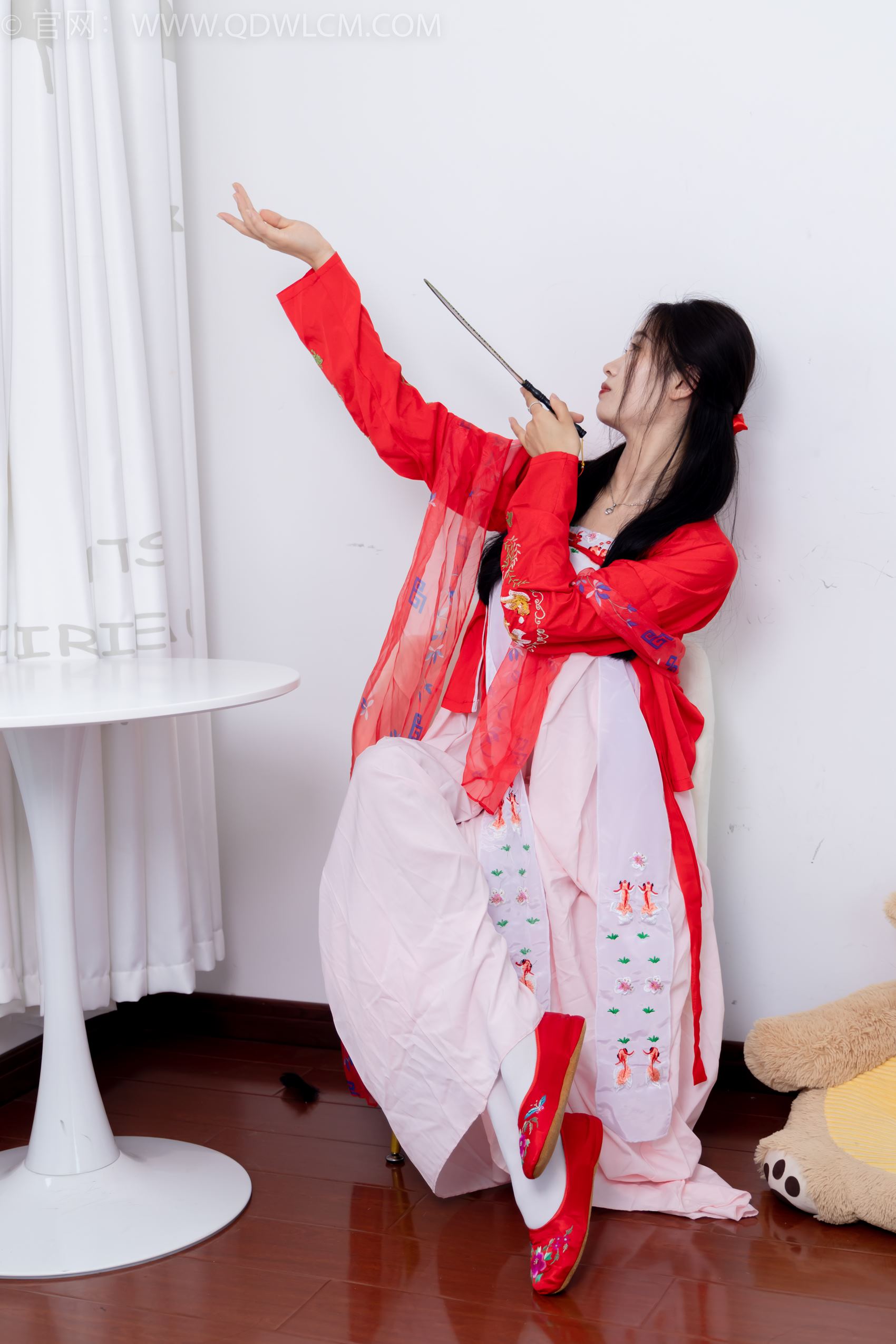 图片[28]-物恋传媒 NO.1872 绒绒-红衣飘飘[180P] – 速更版-美库