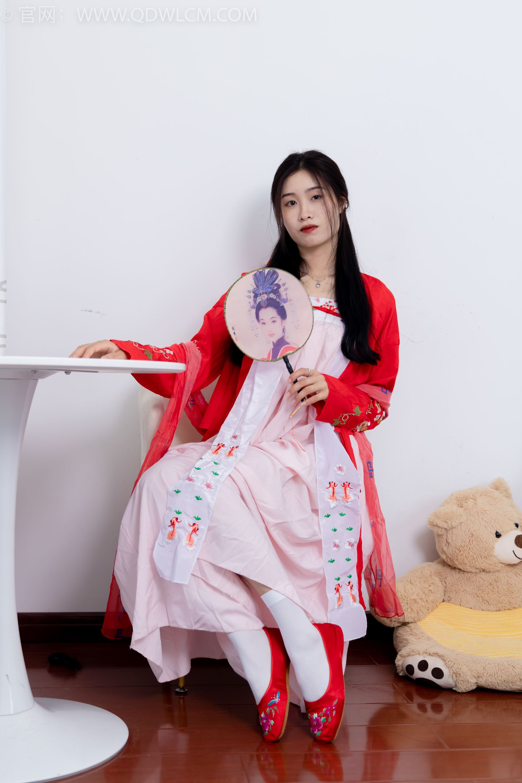 图片[29]-物恋传媒 NO.1872 绒绒-红衣飘飘[180P] – 速更版-美库