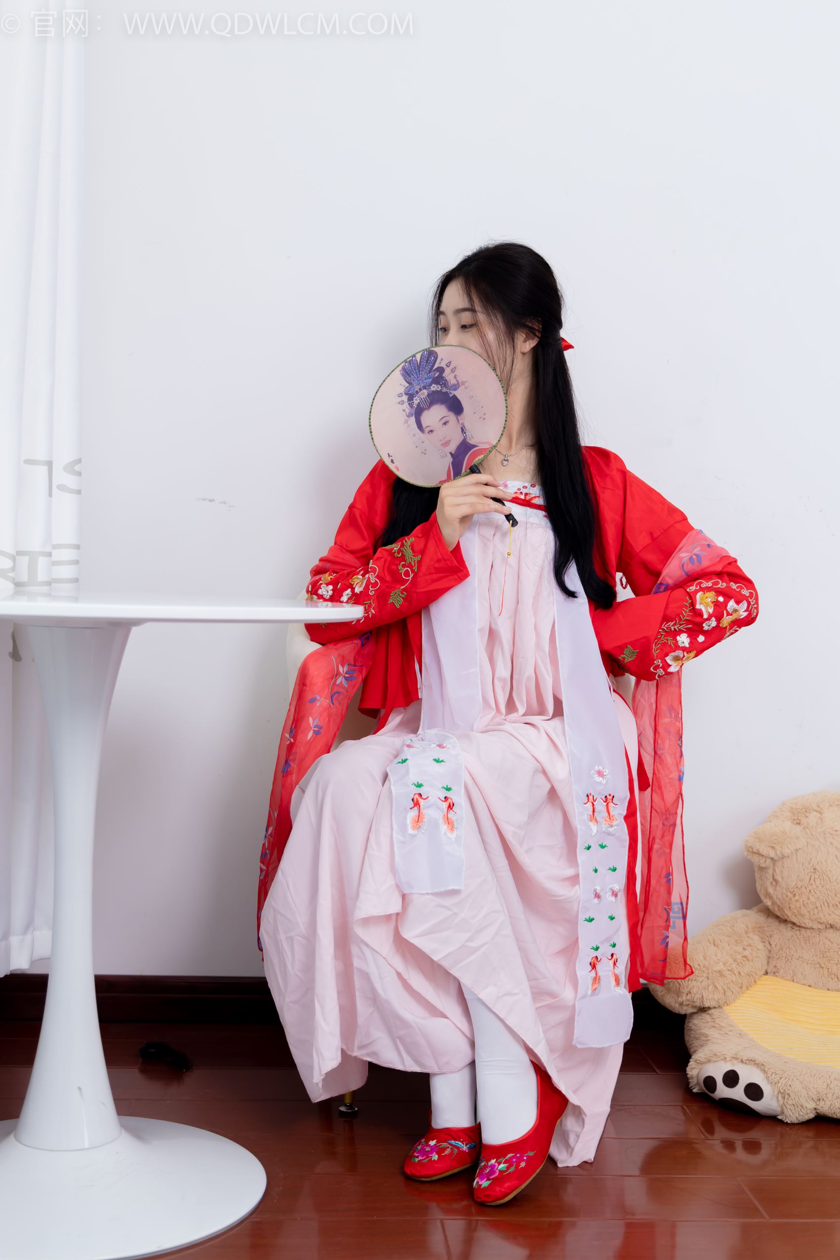 图片[32]-物恋传媒 NO.1872 绒绒-红衣飘飘[180P] – 速更版-美库