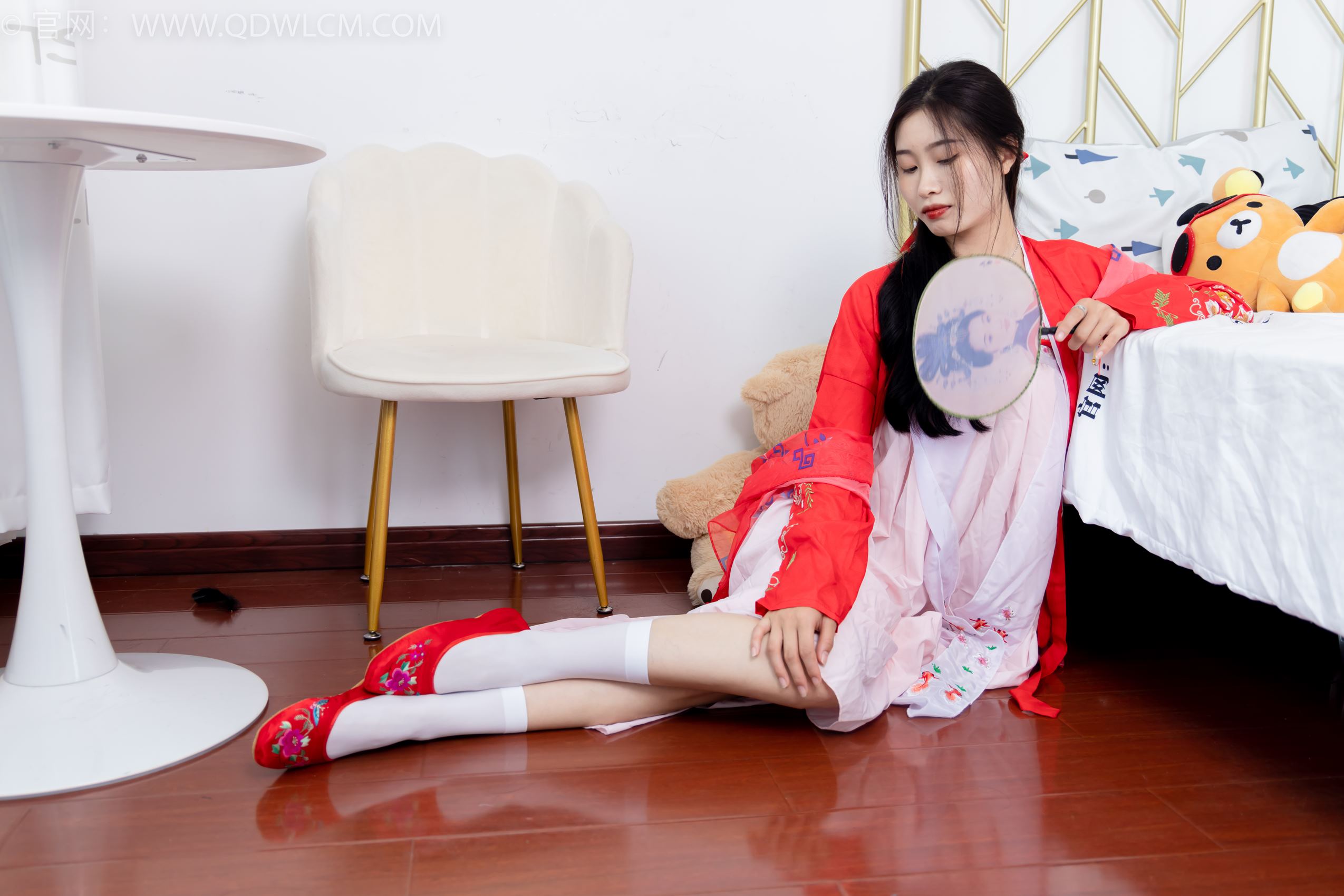 图片[41]-物恋传媒 NO.1872 绒绒-红衣飘飘[180P] – 速更版-美库