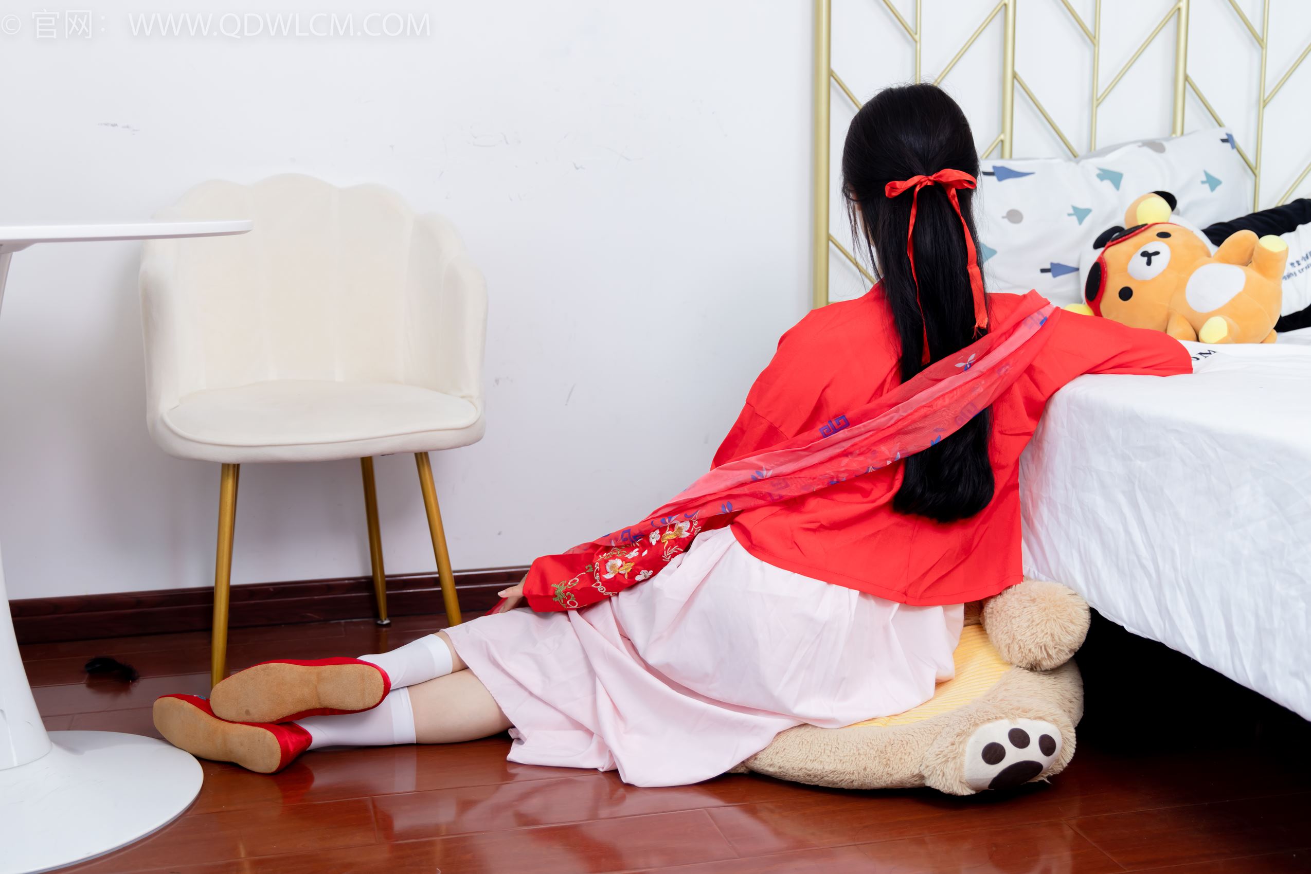 图片[43]-物恋传媒 NO.1872 绒绒-红衣飘飘[180P] – 速更版-美库