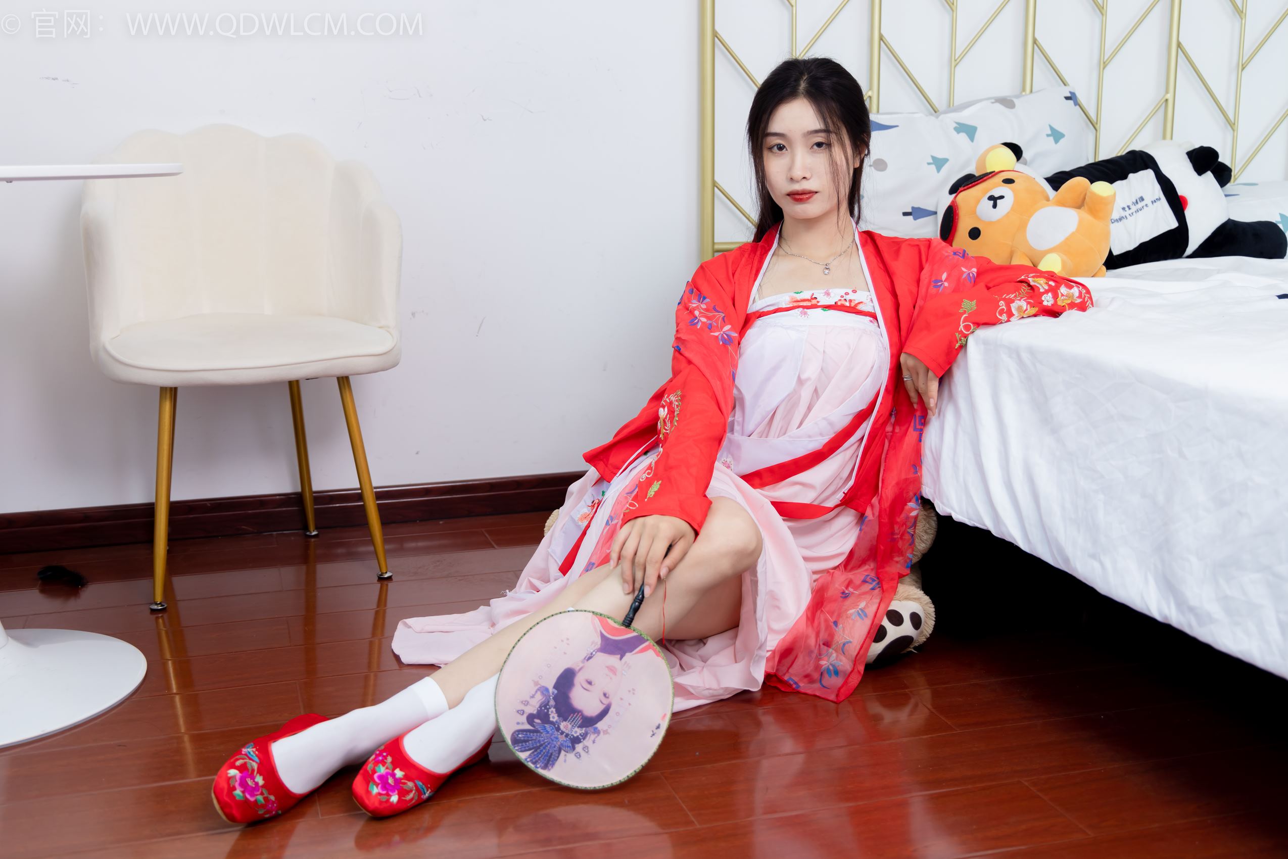 图片[47]-物恋传媒 NO.1872 绒绒-红衣飘飘[180P] – 速更版-美库