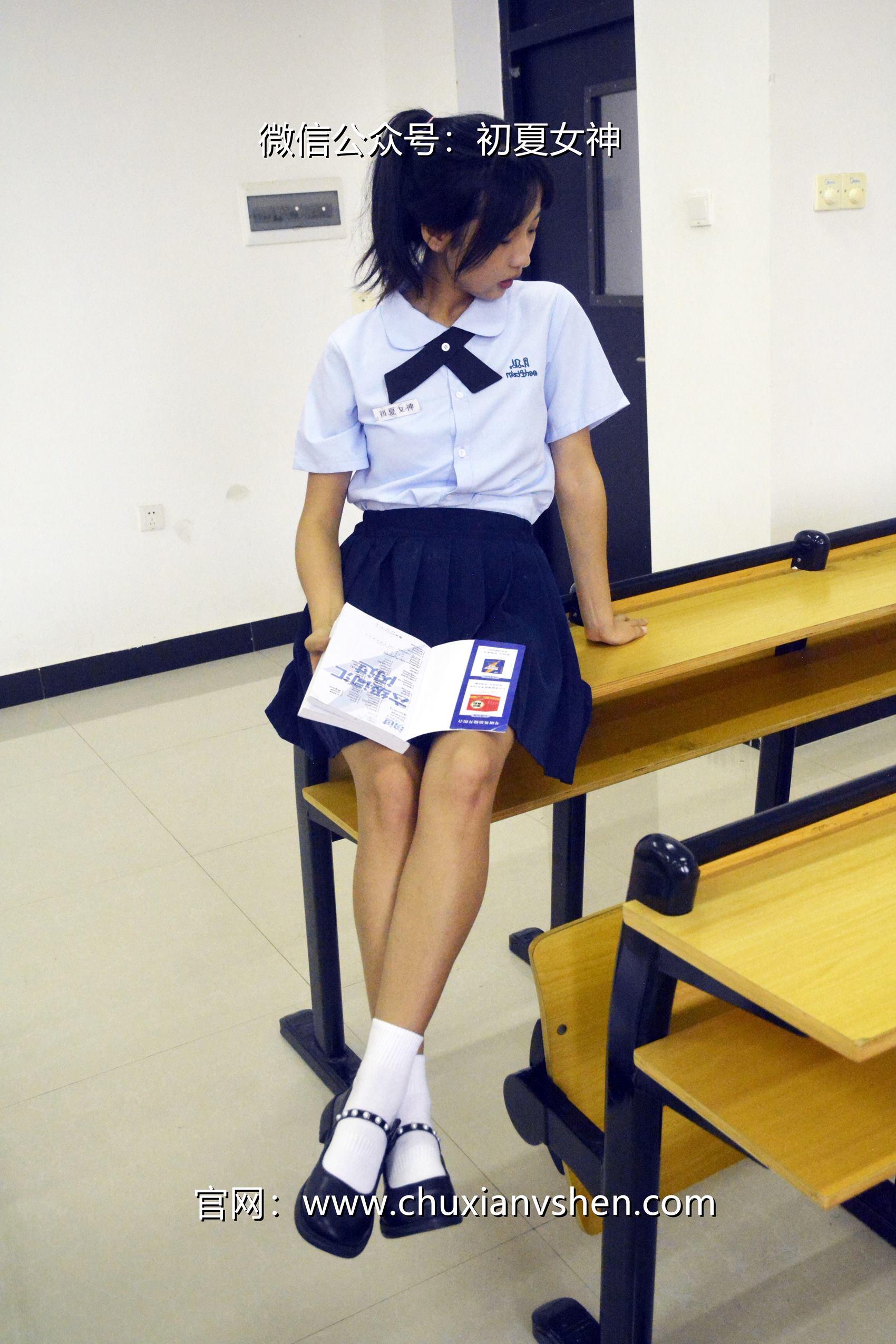图片[29]-初夏女神 NO.099 点点 异国校服[155P] – 速更版-美库